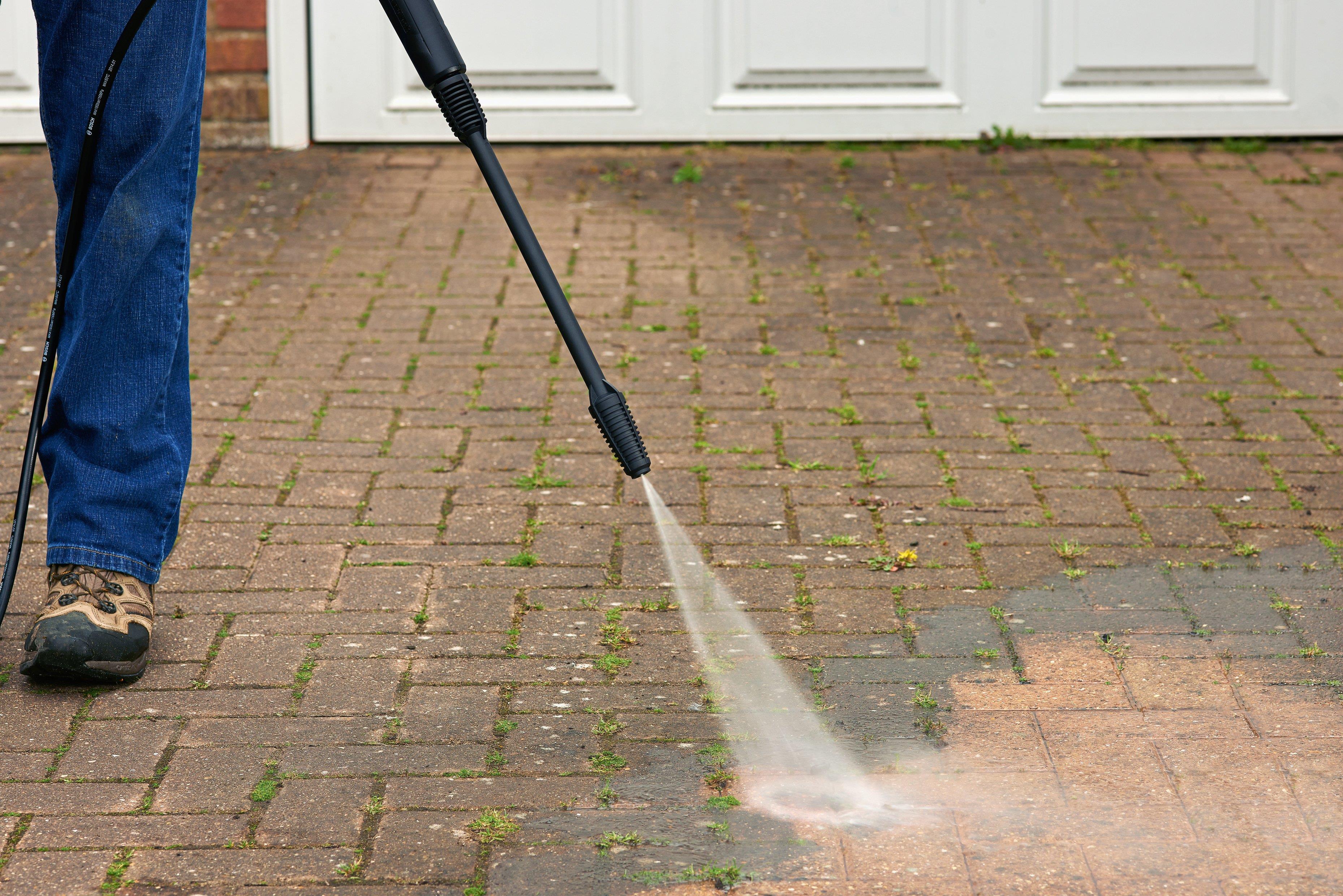 BOSCH Advanced Aquatak 160 Oto Yıkama Makinası 160 Bar