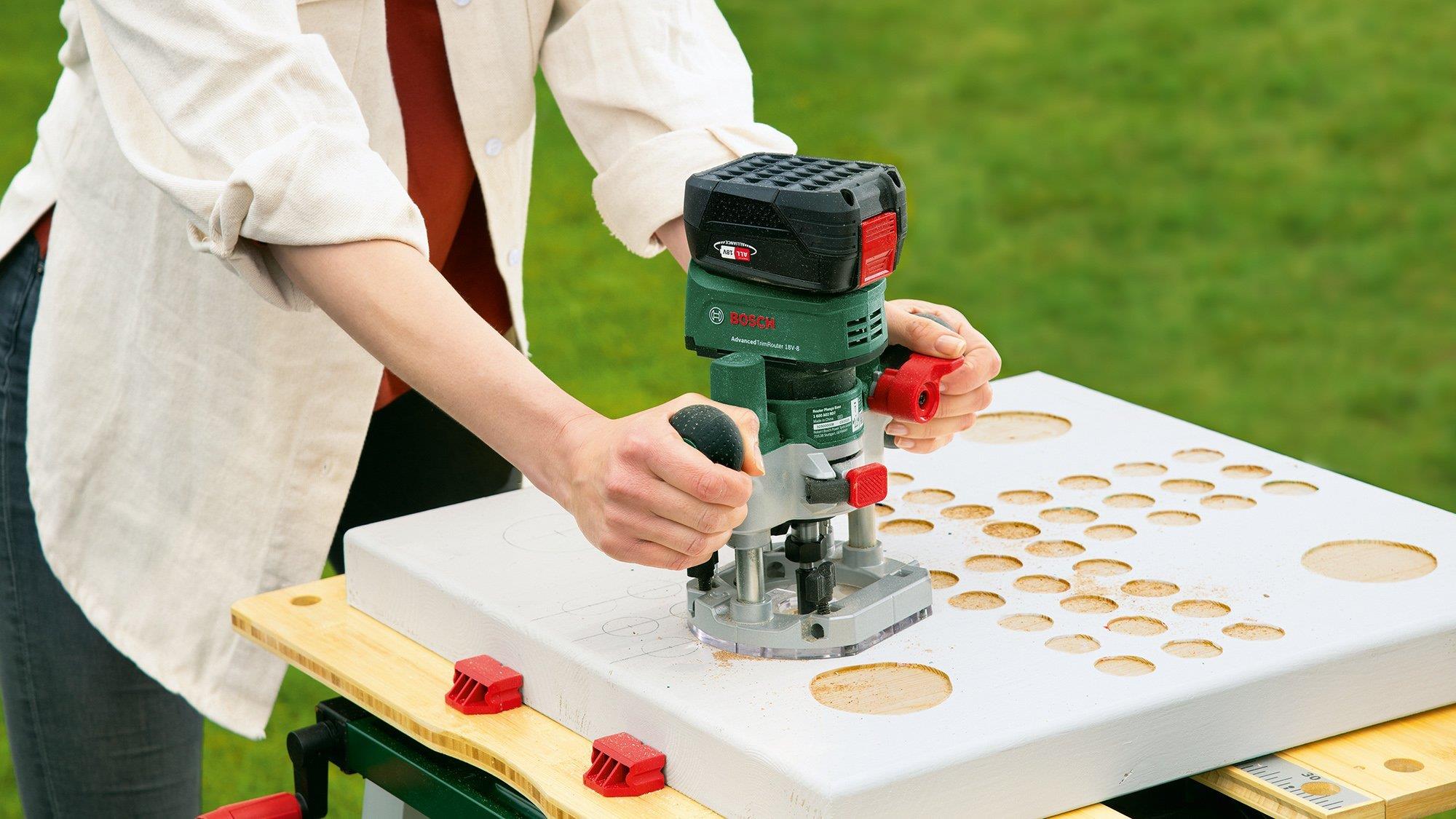 BOSCH AdvancedTrimRouter 18V-8 Combi Akülü Freze Makinası Seti (Akü ve Şarj Aleti Hariç)