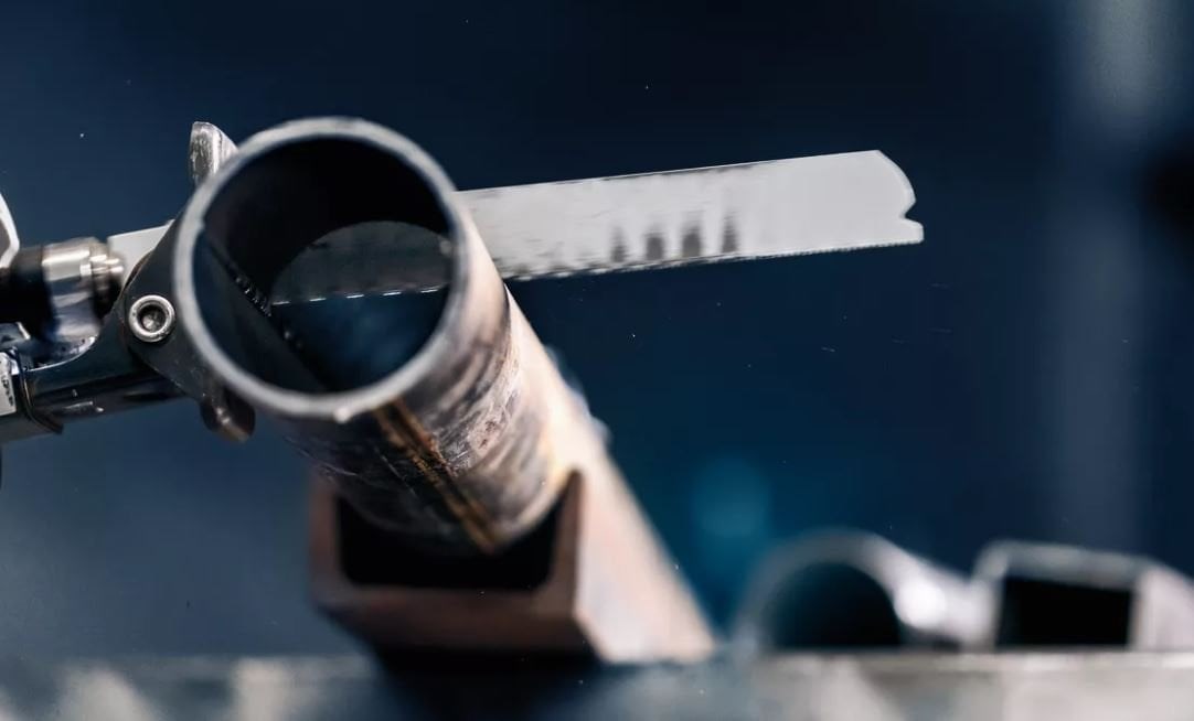 BOSCH PRO S 1137 HBF Metal Kesimi İçin Orta Hizmet Tilki Kuyruğu Testere Ucu 225 mm