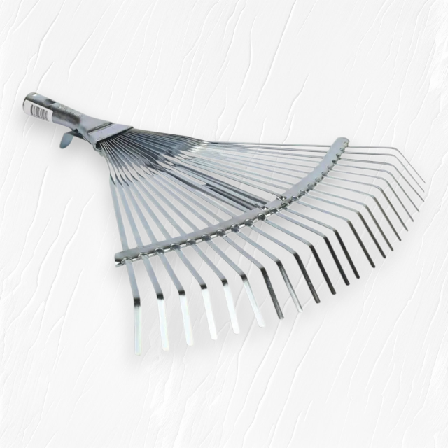 Garda Ayarlı Kelepçeli Metal Çim ve Yaprak Toplama Tırmığı 30-45 cm