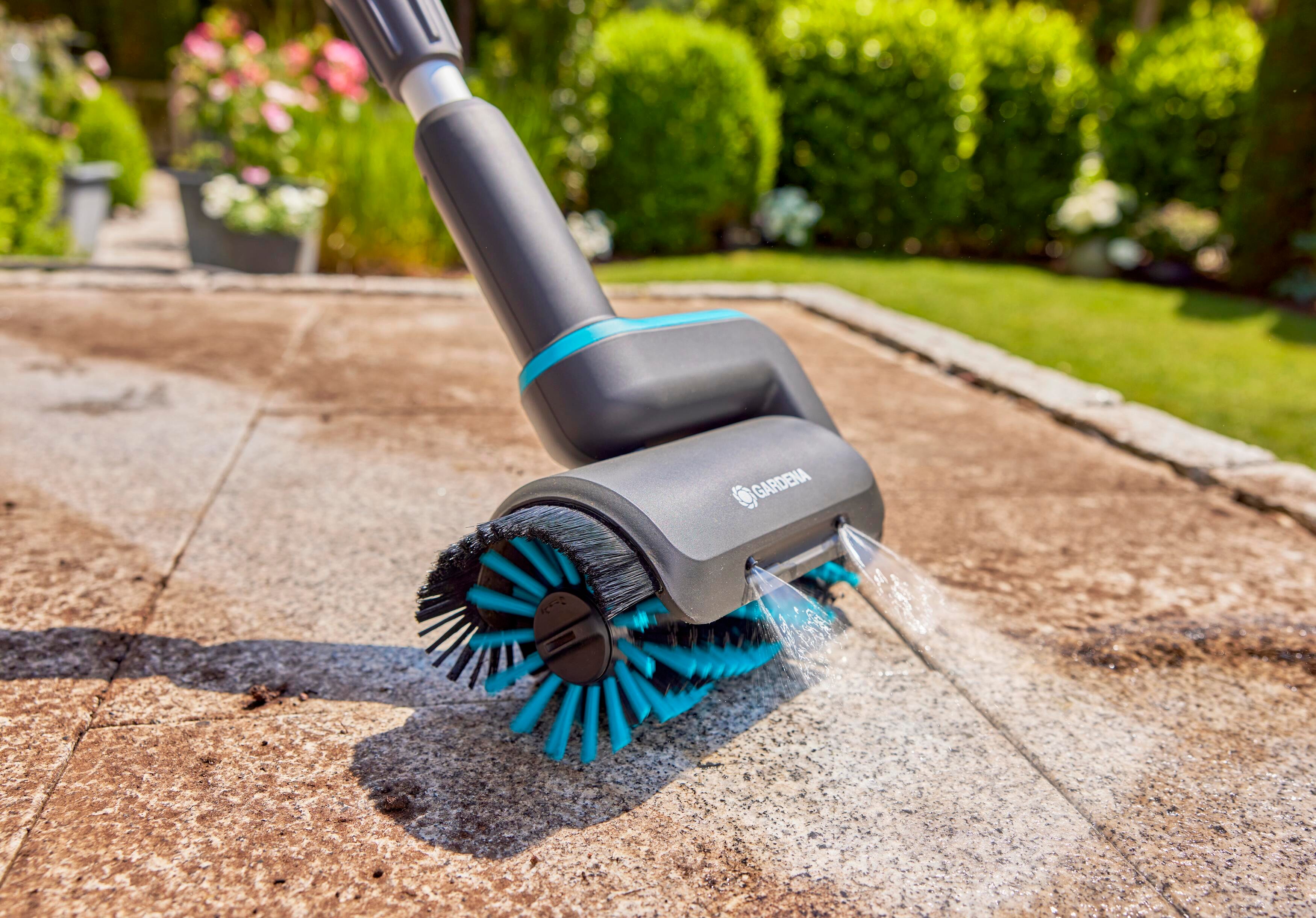 Gardena 14842-20 Akülü AquaBrushEvrensel04/18VP4A