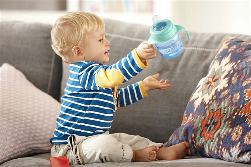 Philips Avent SCF551/05 Eğitici Damlatmaz Bardak 6 Ay + 7oz/200 ml Yeşil