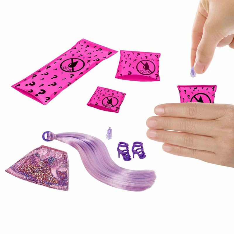 Barbie Color Reveal Renk Değiştiren Sürpriz Bebek GWC55
