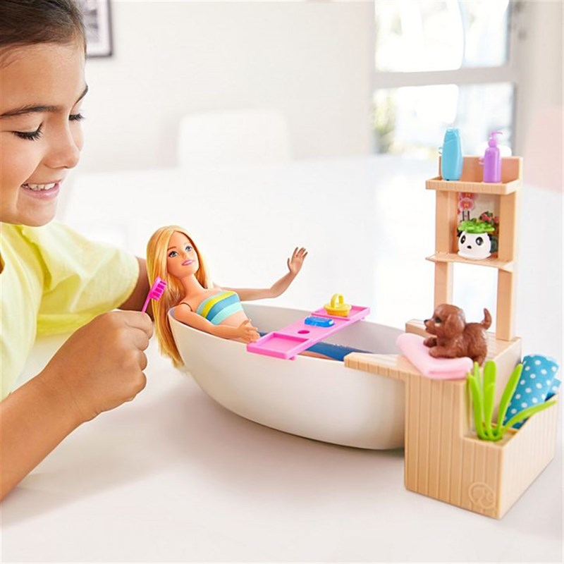 Barbie'nin Spa Günü Oyun Seti GJN32