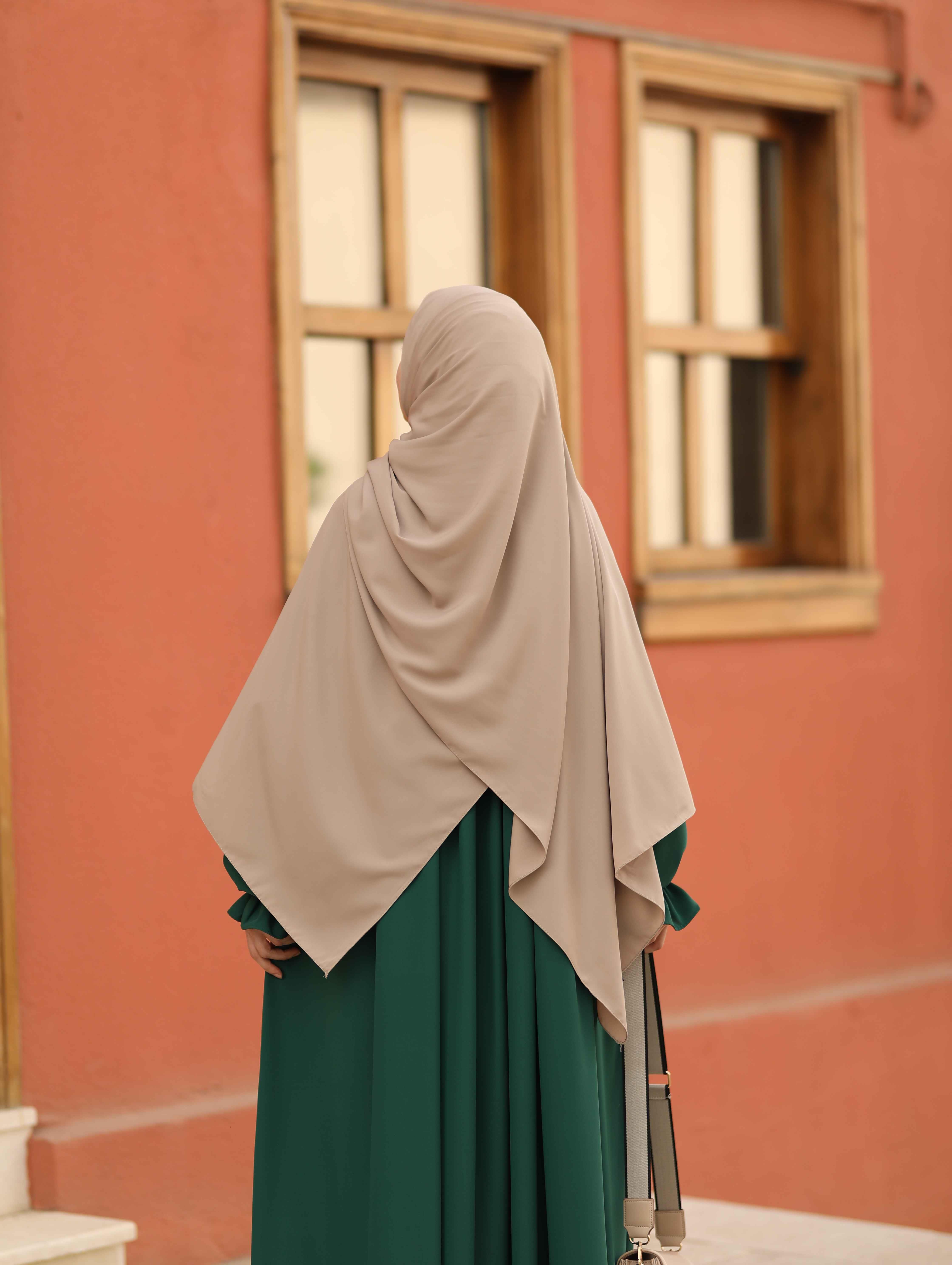 Aylina Zümrüt  Elbise