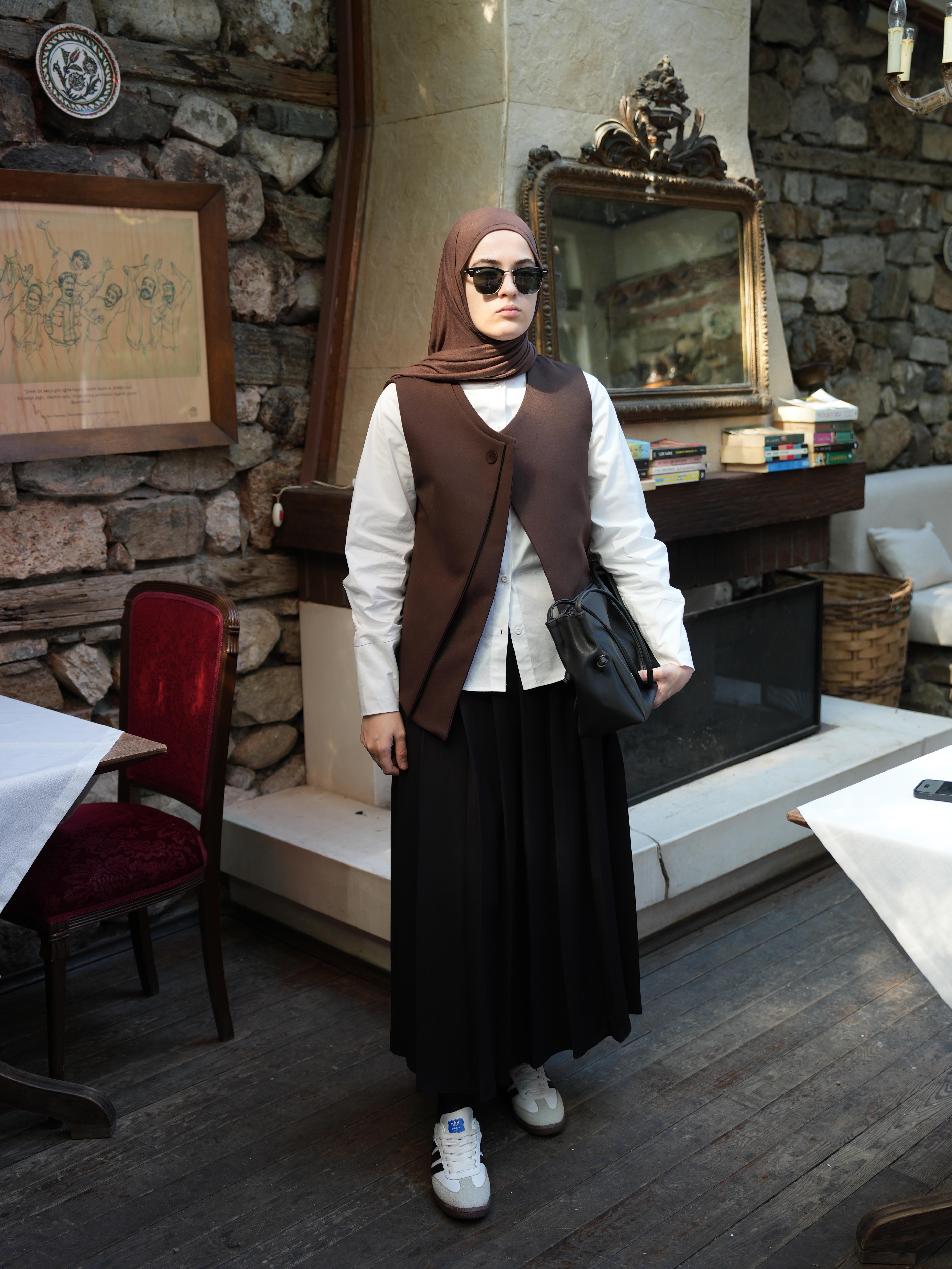 Çift Kat Yelek Kahverengi