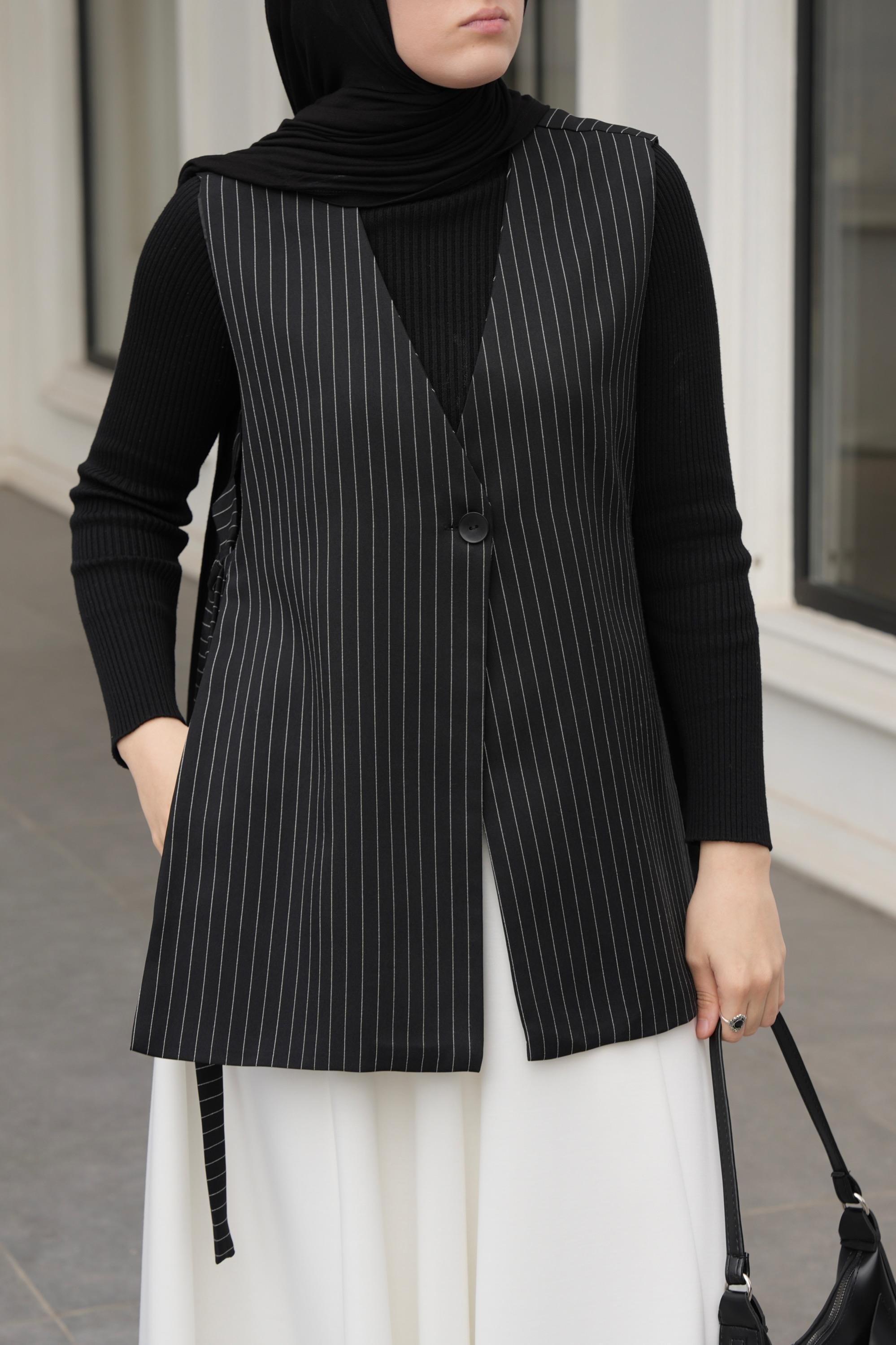 Çizgili Bağlamalı Yelek Siyah