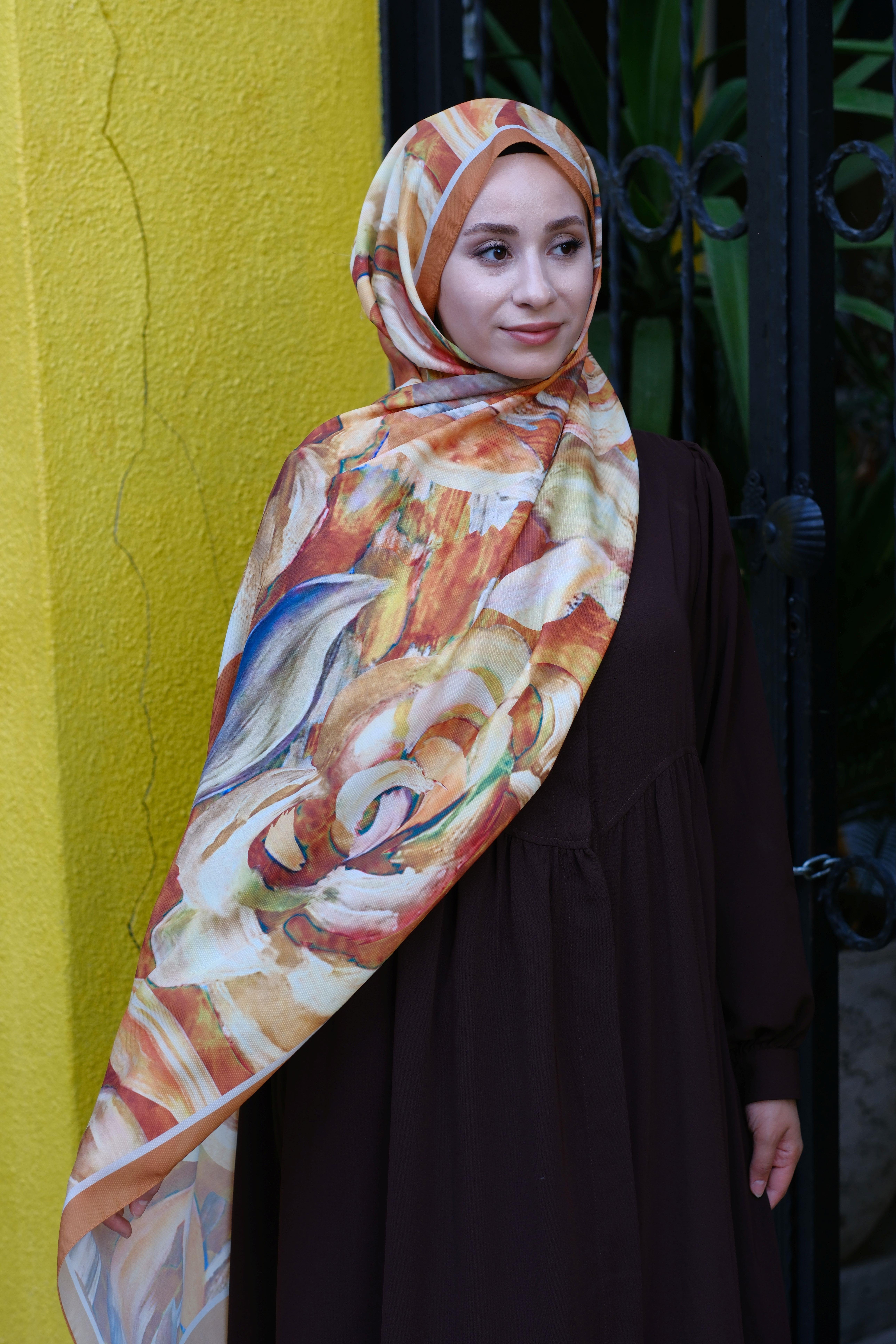 Gül Desenli Şal Hardal