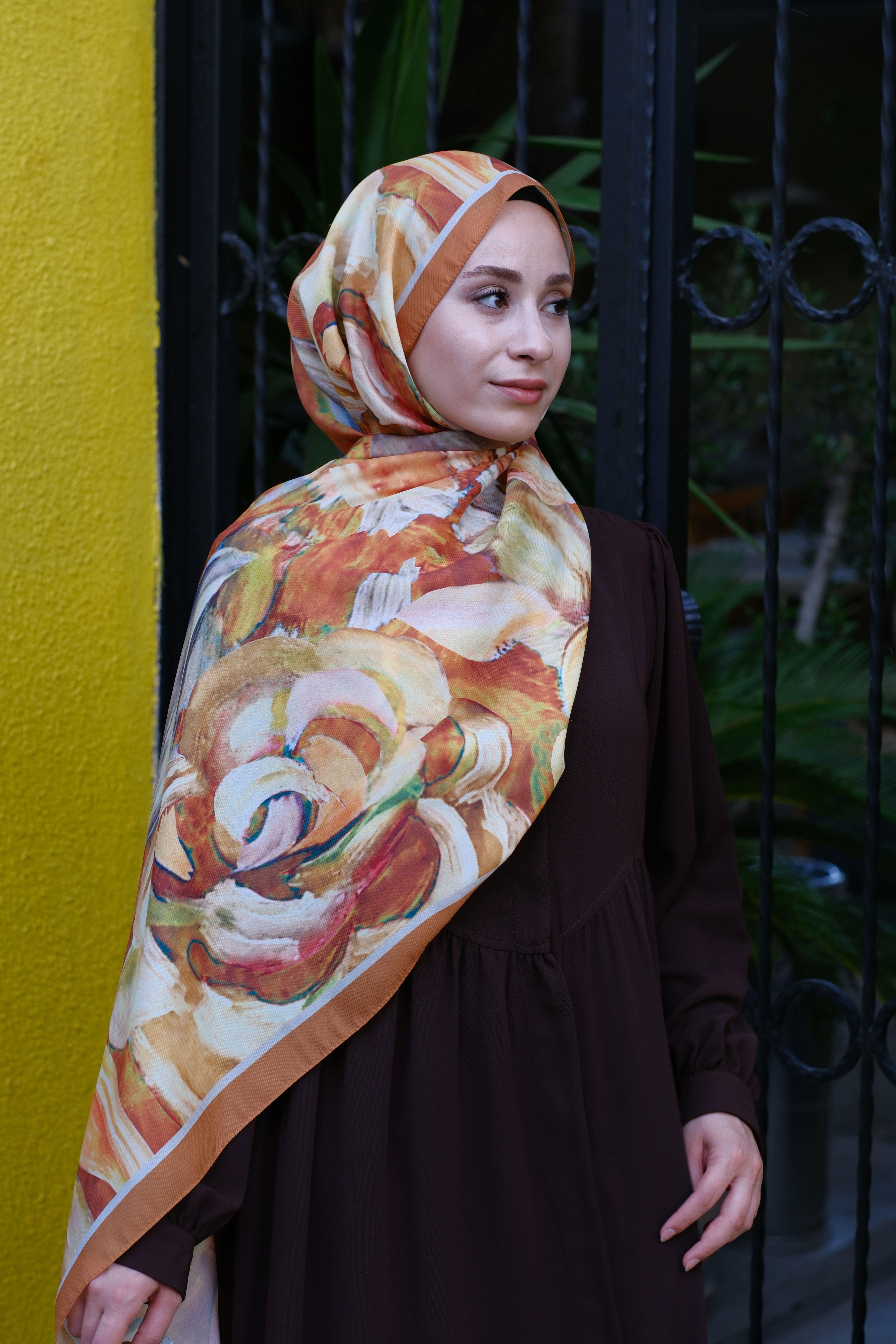 Gül Desenli Şal Hardal