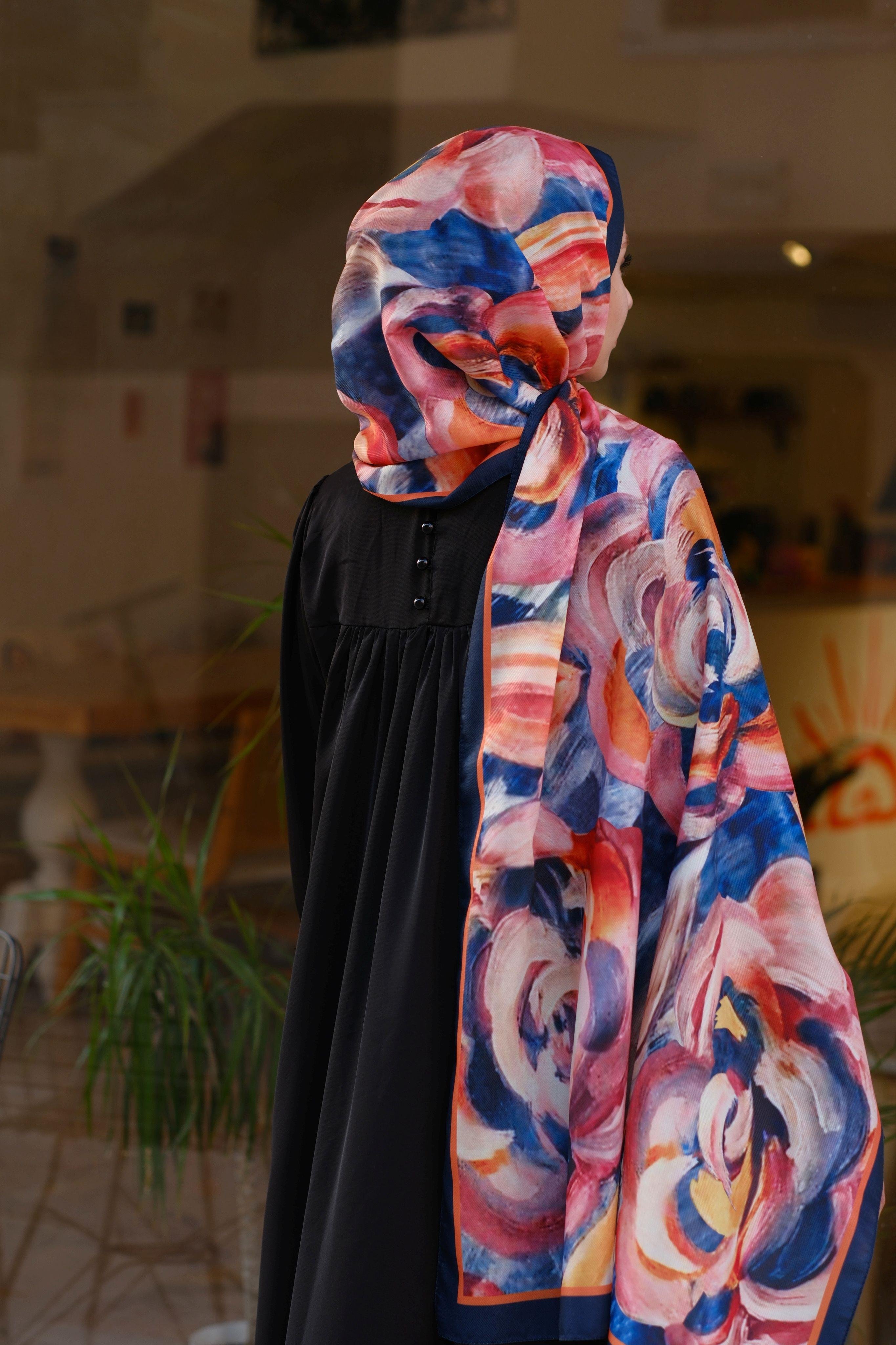 Gül Desenli Şal Lacivert