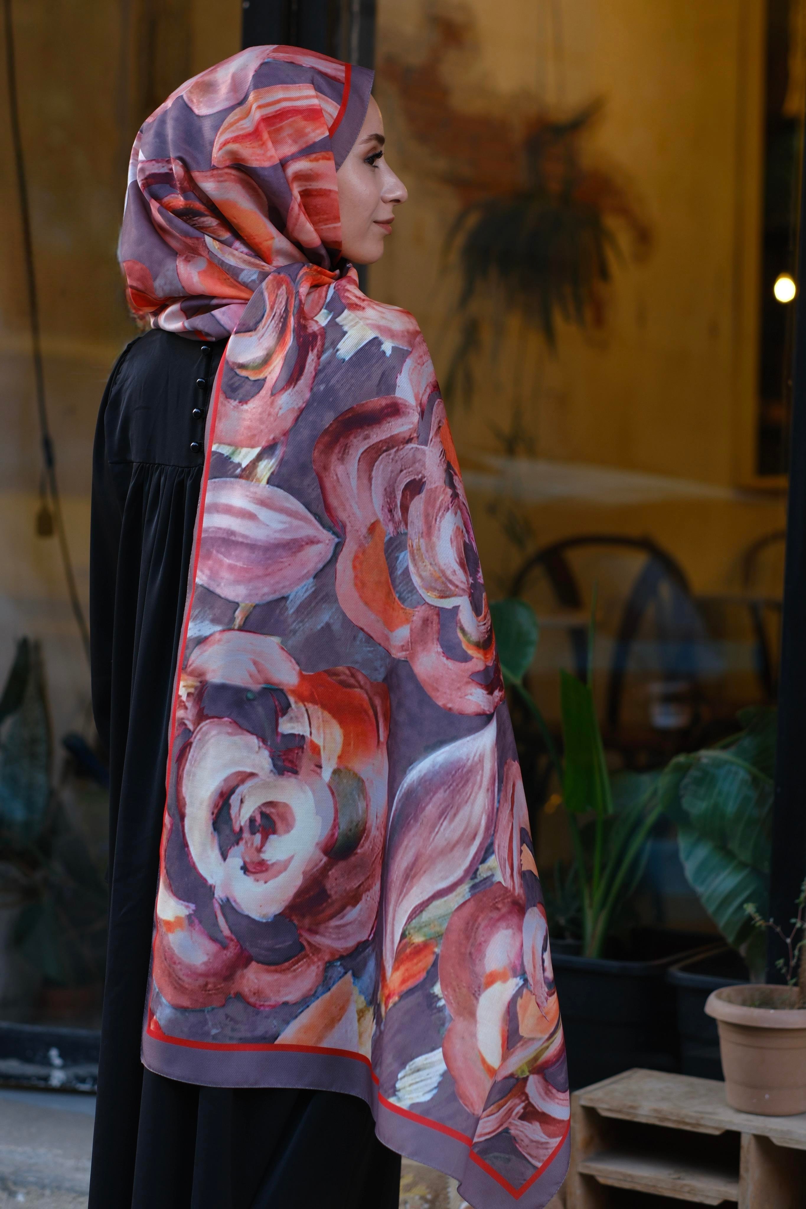 Gül Desenli Şal Vizon