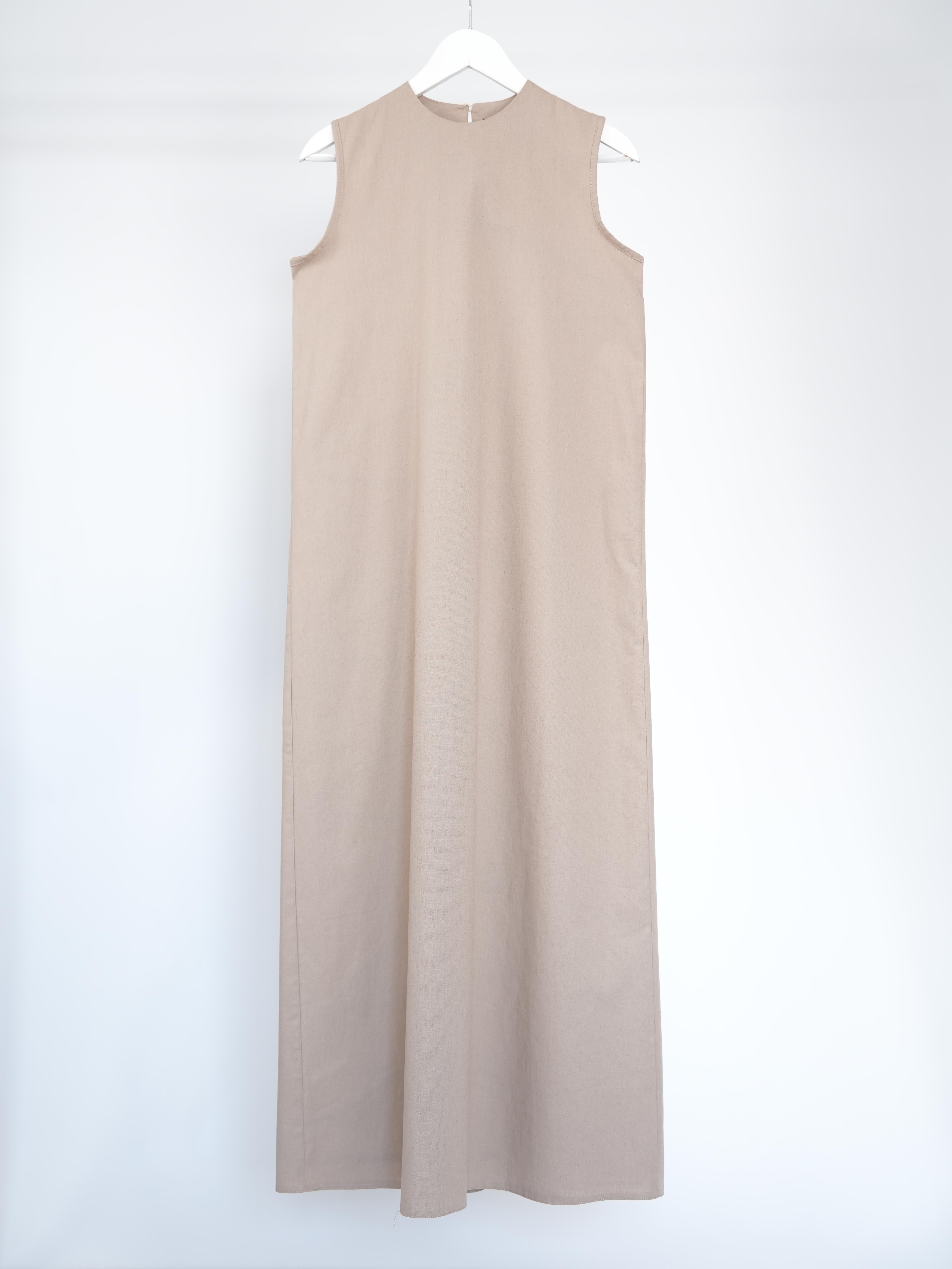 Kolsuz Keten Elbise Bej