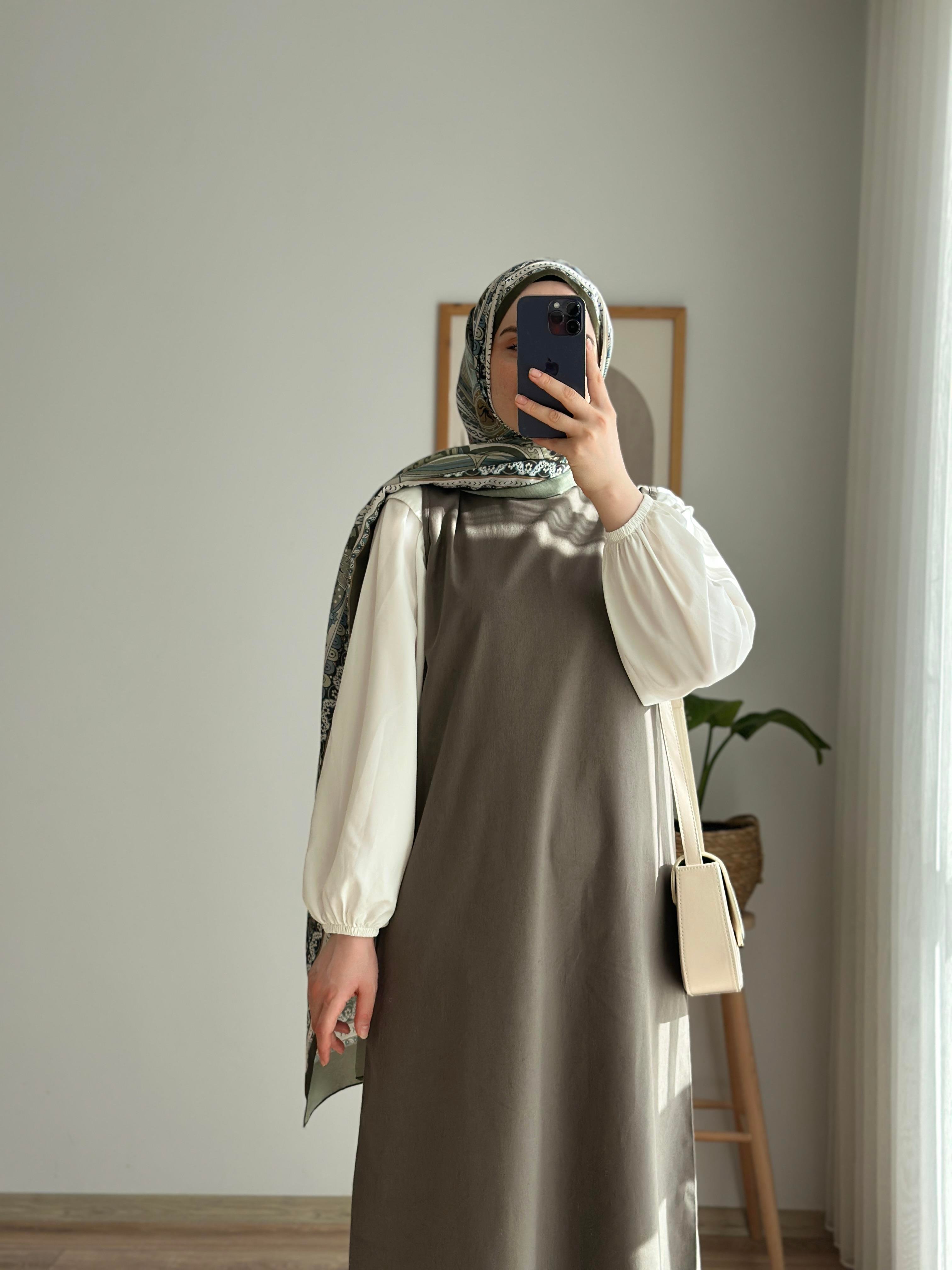 Kolsuz Keten Elbise Haki Yeşil