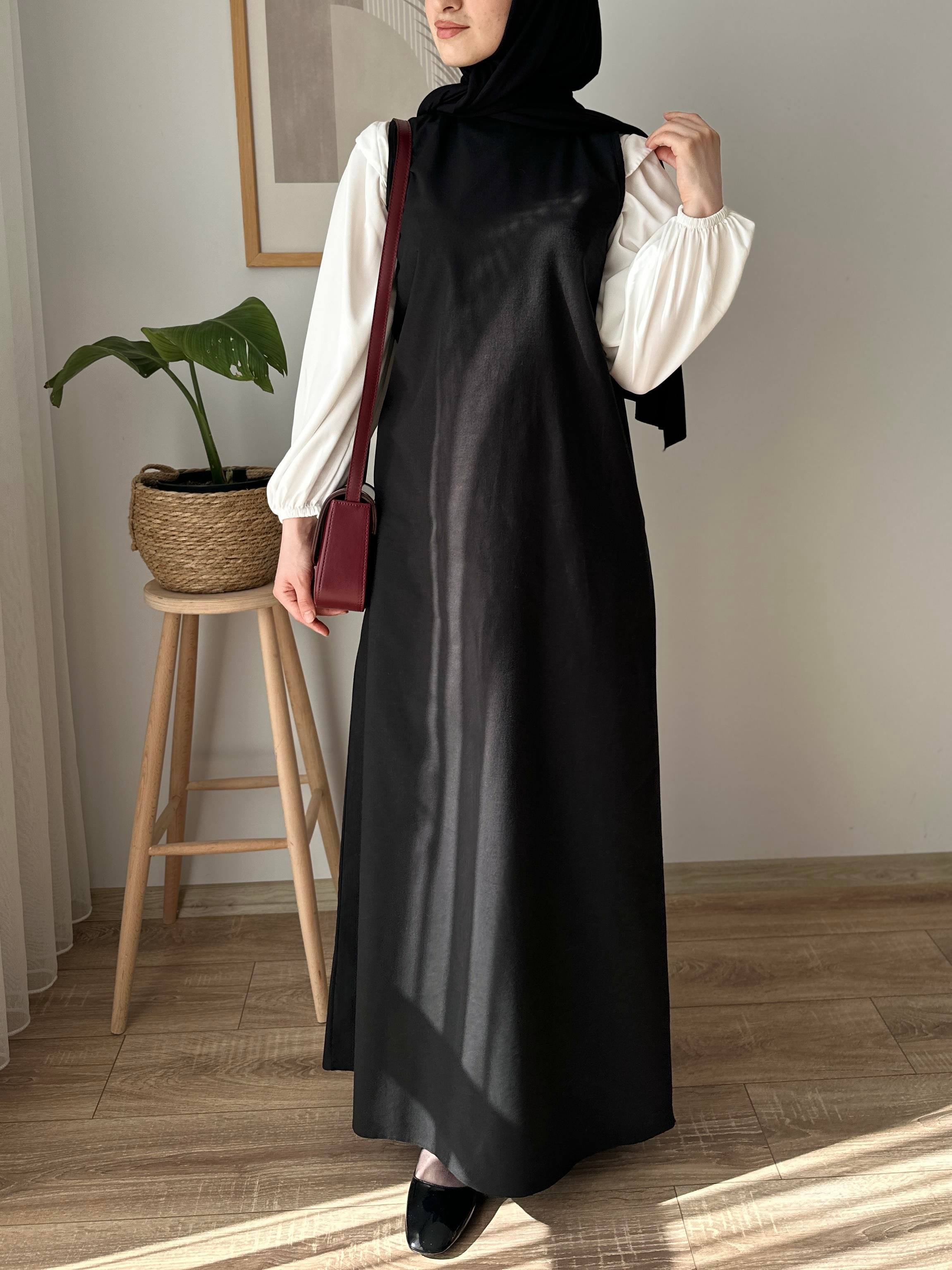 Kolsuz Keten Elbise Siyah