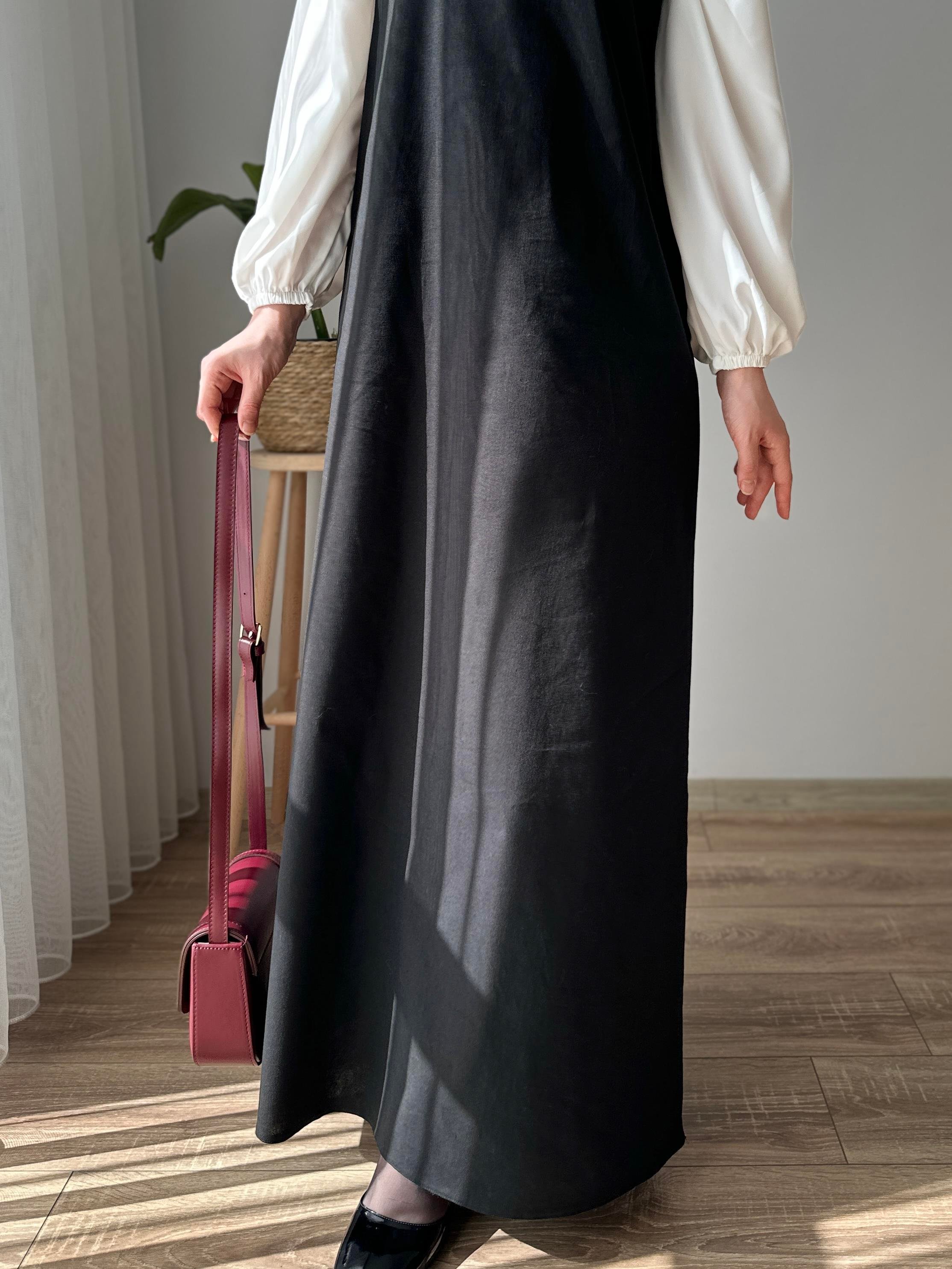 Kolsuz Keten Elbise Siyah