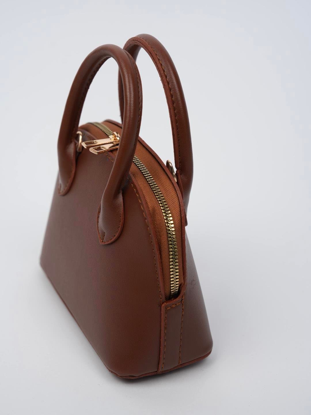 Küçük D Model Çanta Taba