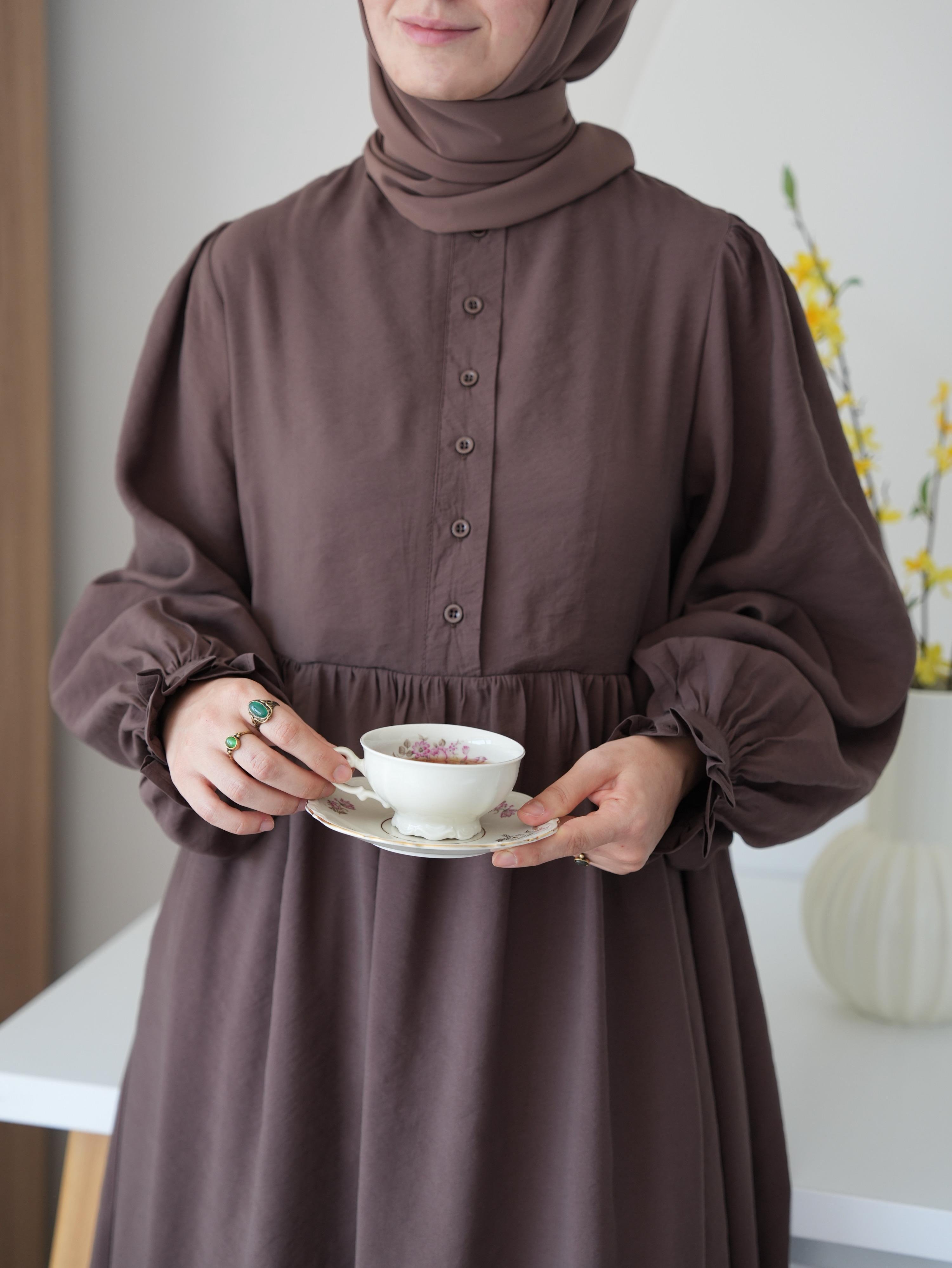 Modal Büzgülü Elbise Kahverengi