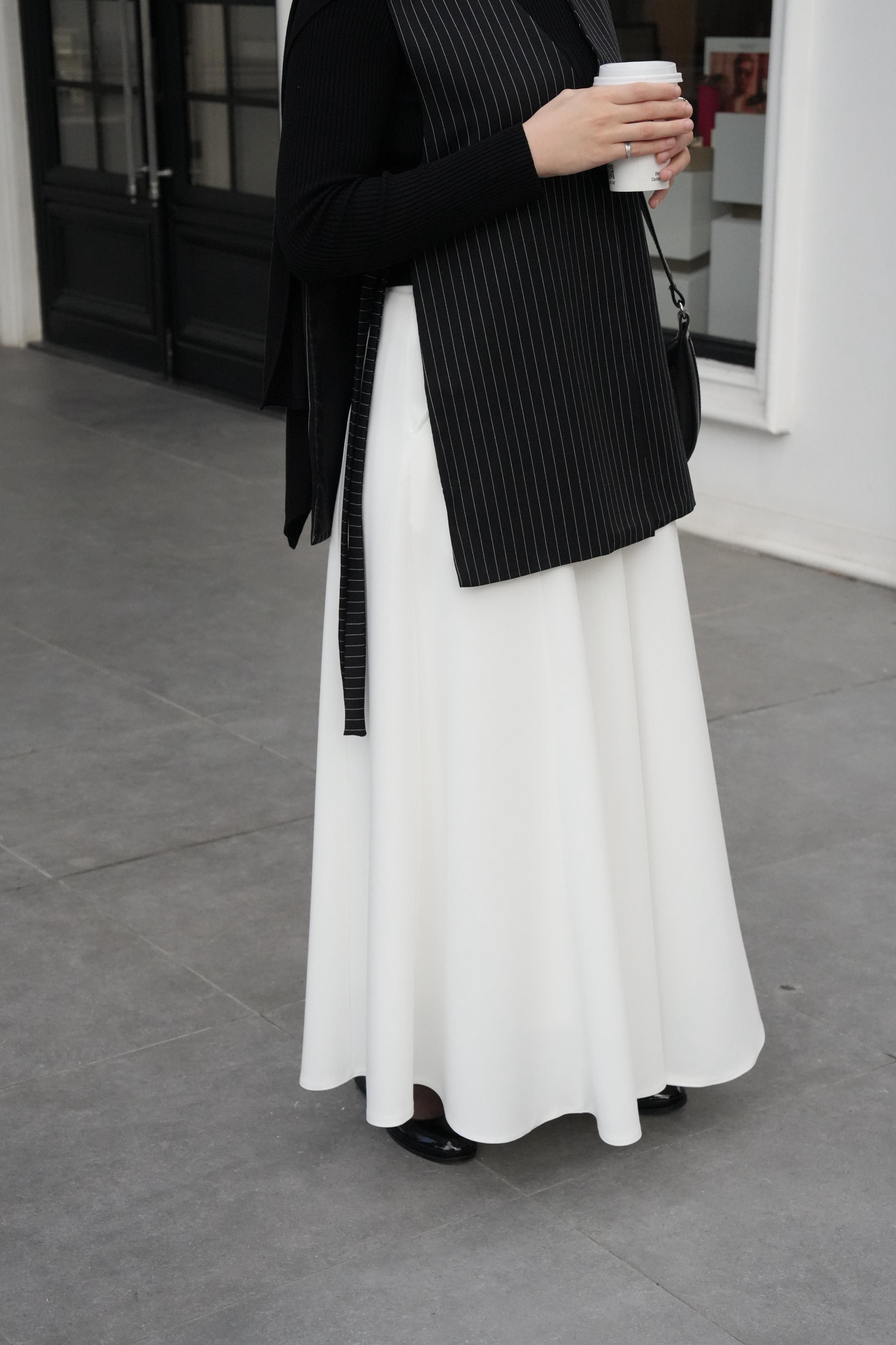 Parçalı Etek Kırık Beyaz