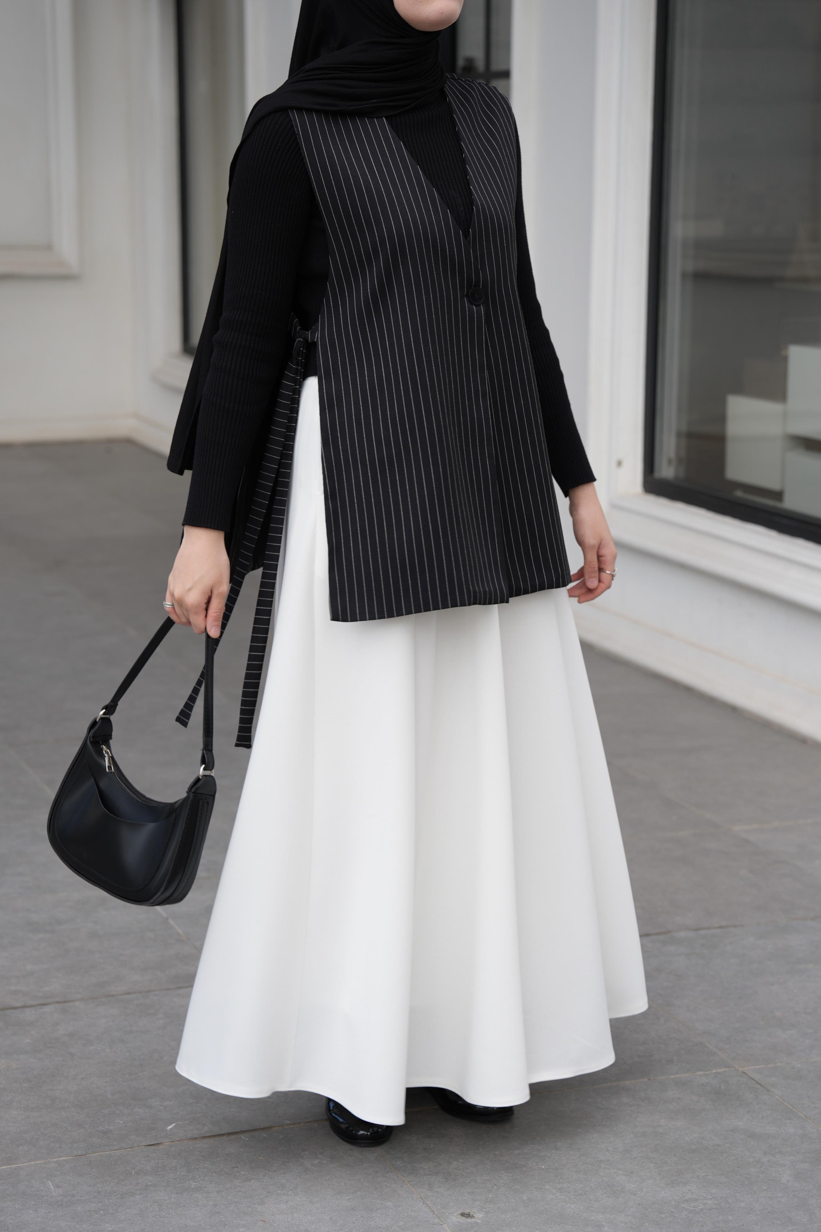 Parçalı Etek Kırık Beyaz