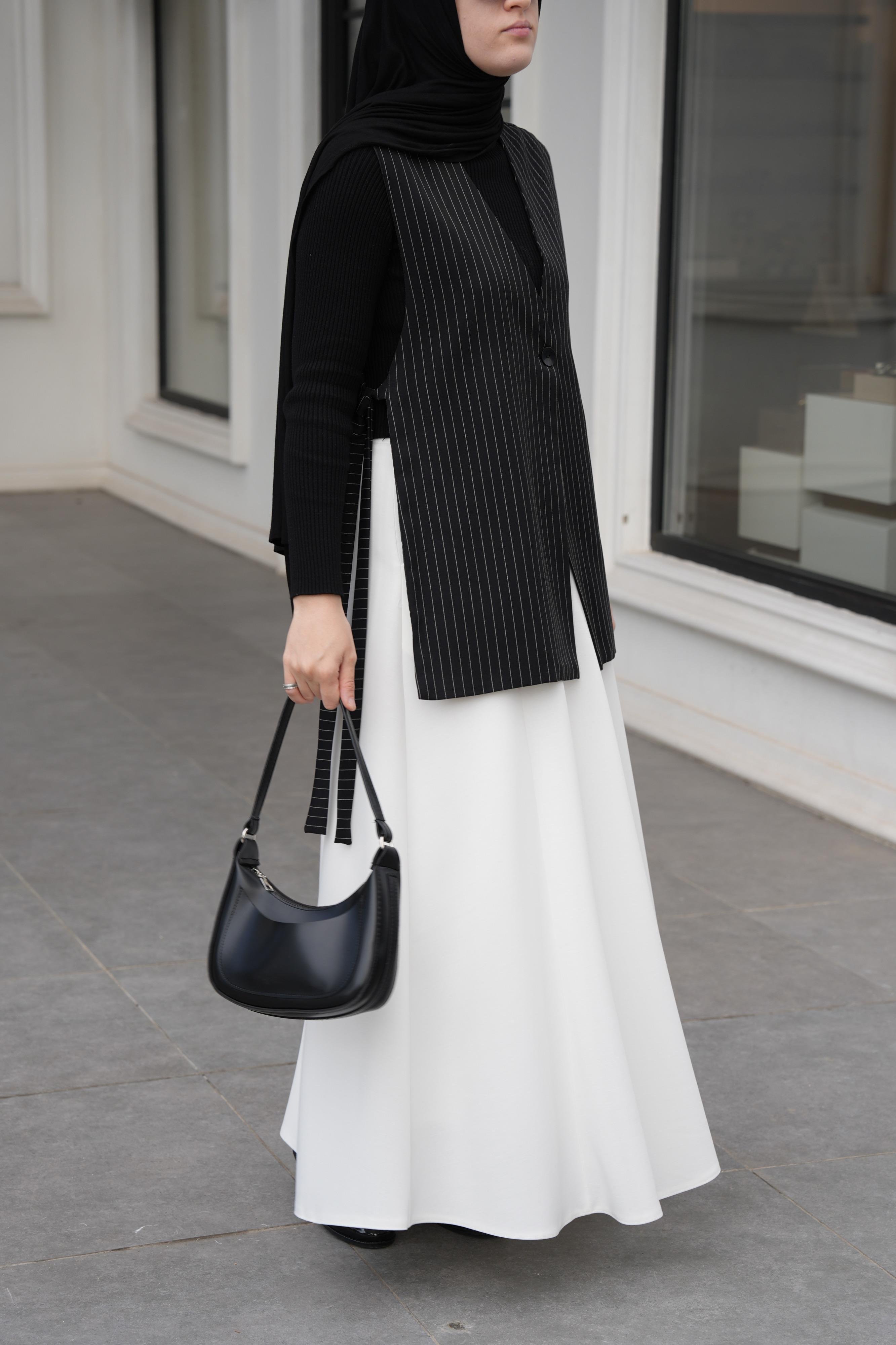 Parçalı Etek Kırık Beyaz