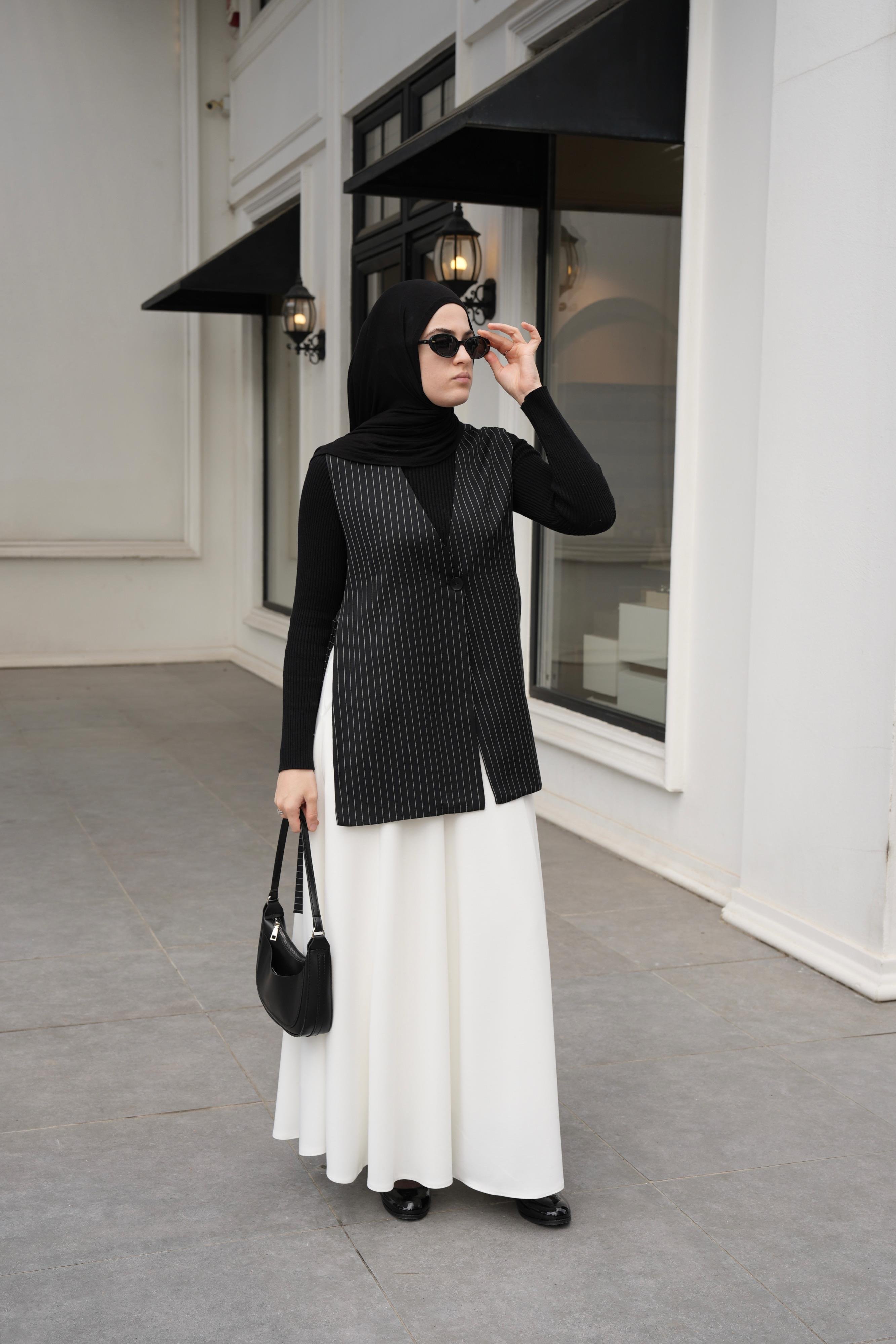 Parçalı Etek Kırık Beyaz