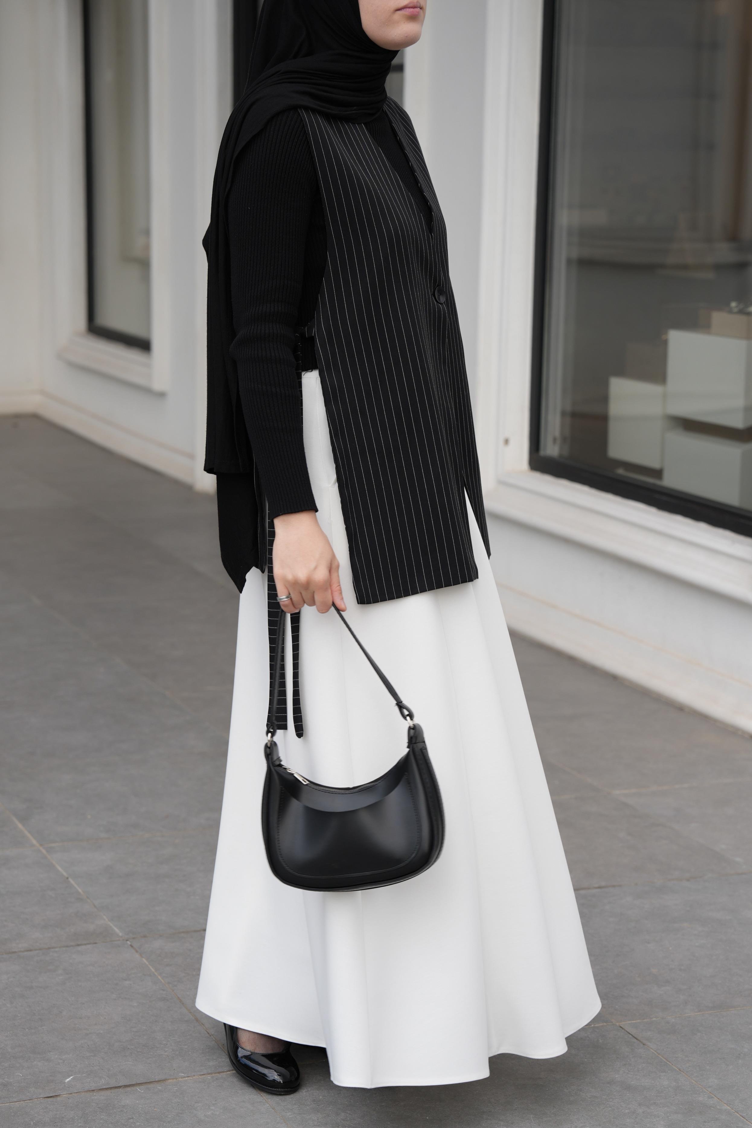 Parçalı Etek Kırık Beyaz