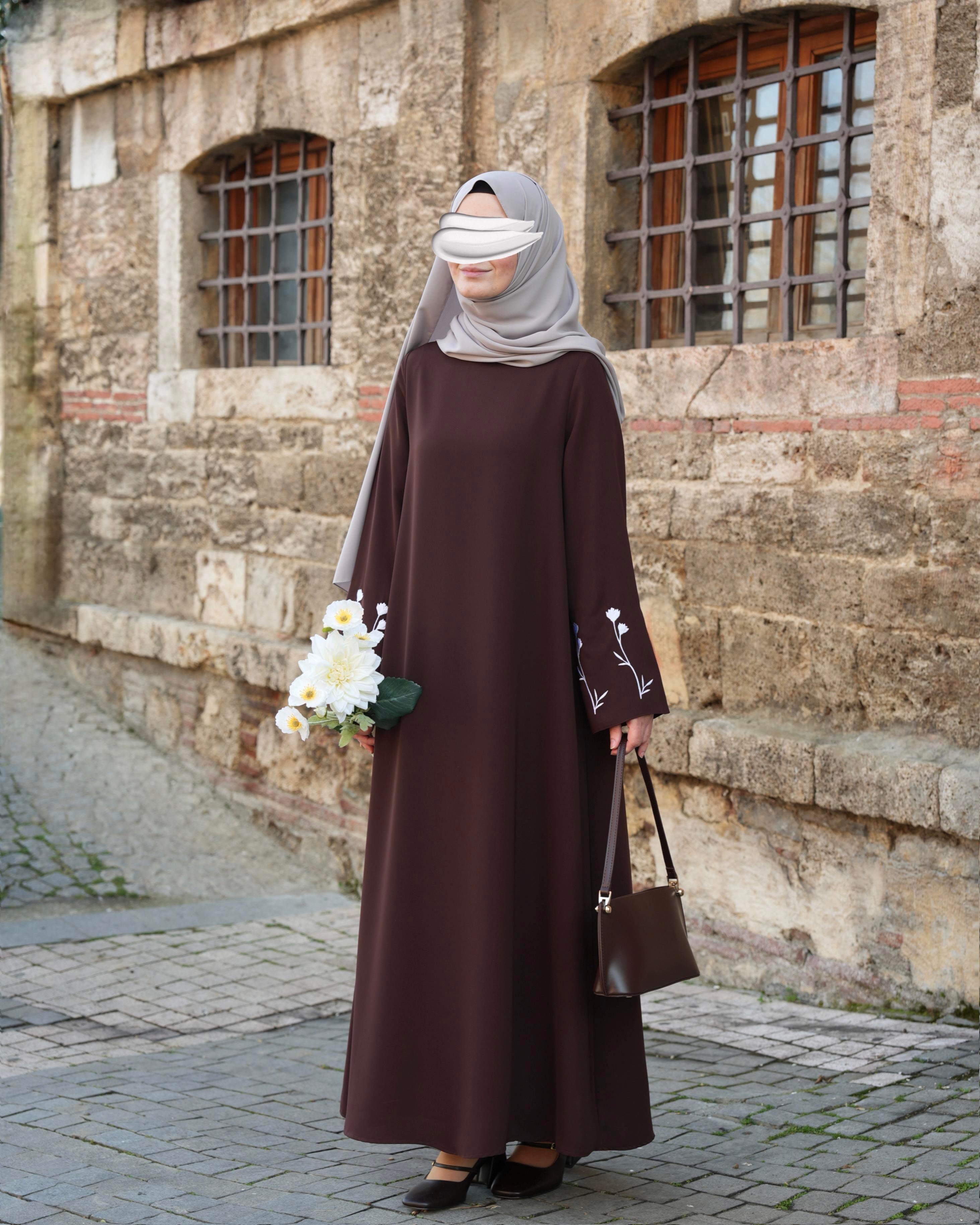 Sare Elbise Acı Kahve