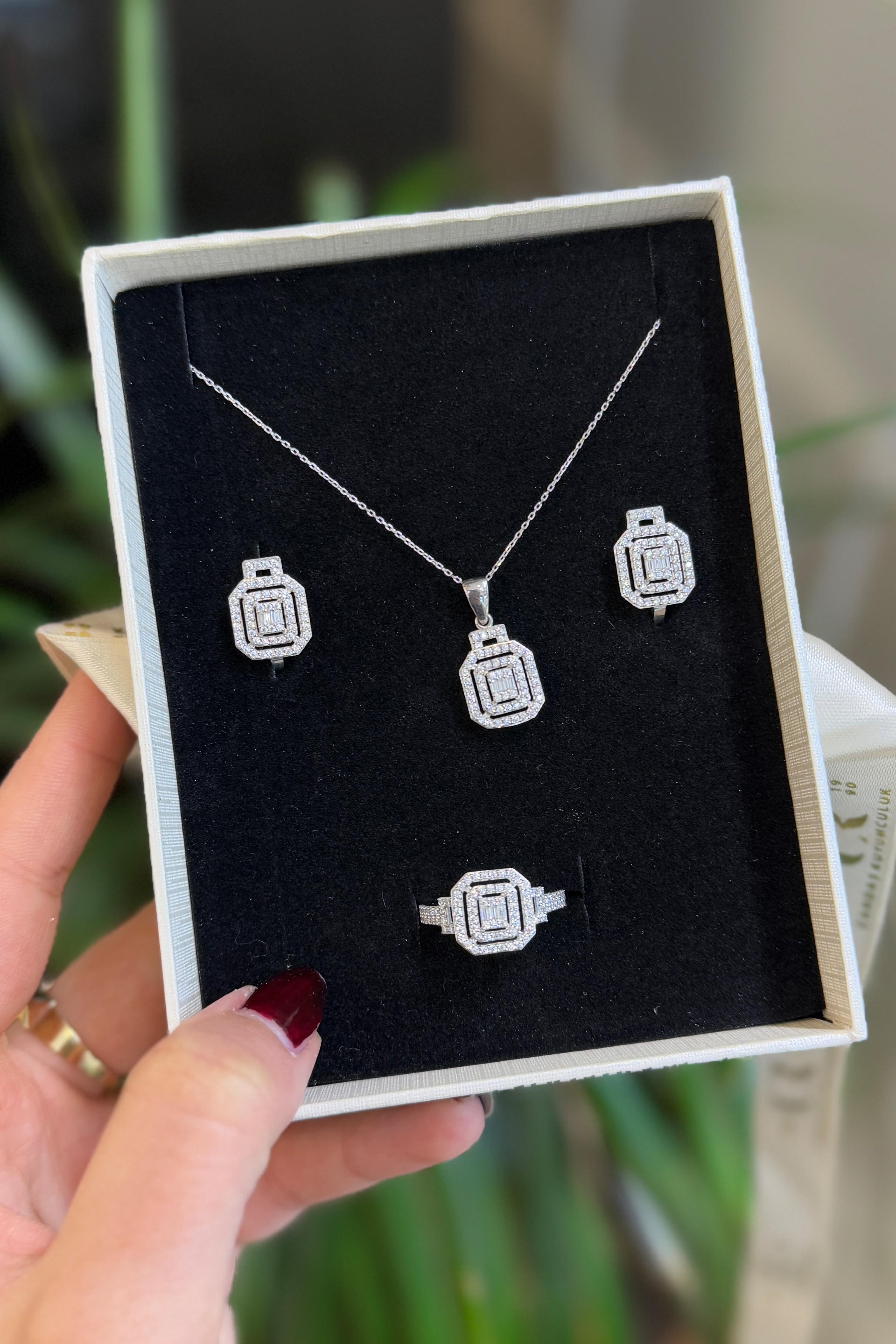 Baget Set