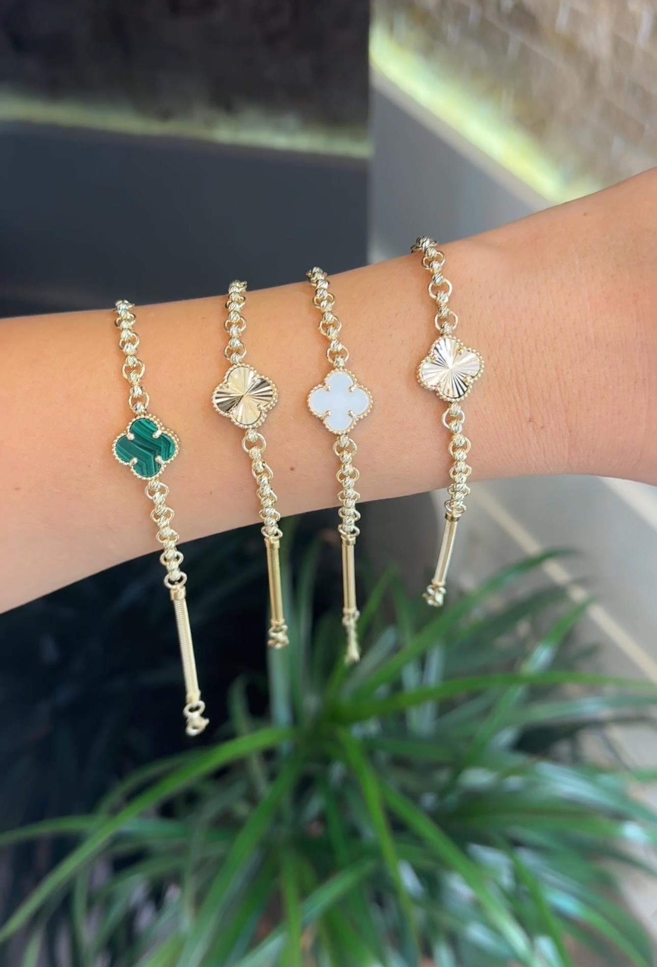 Çift Taraflı Yonca Motif Künye