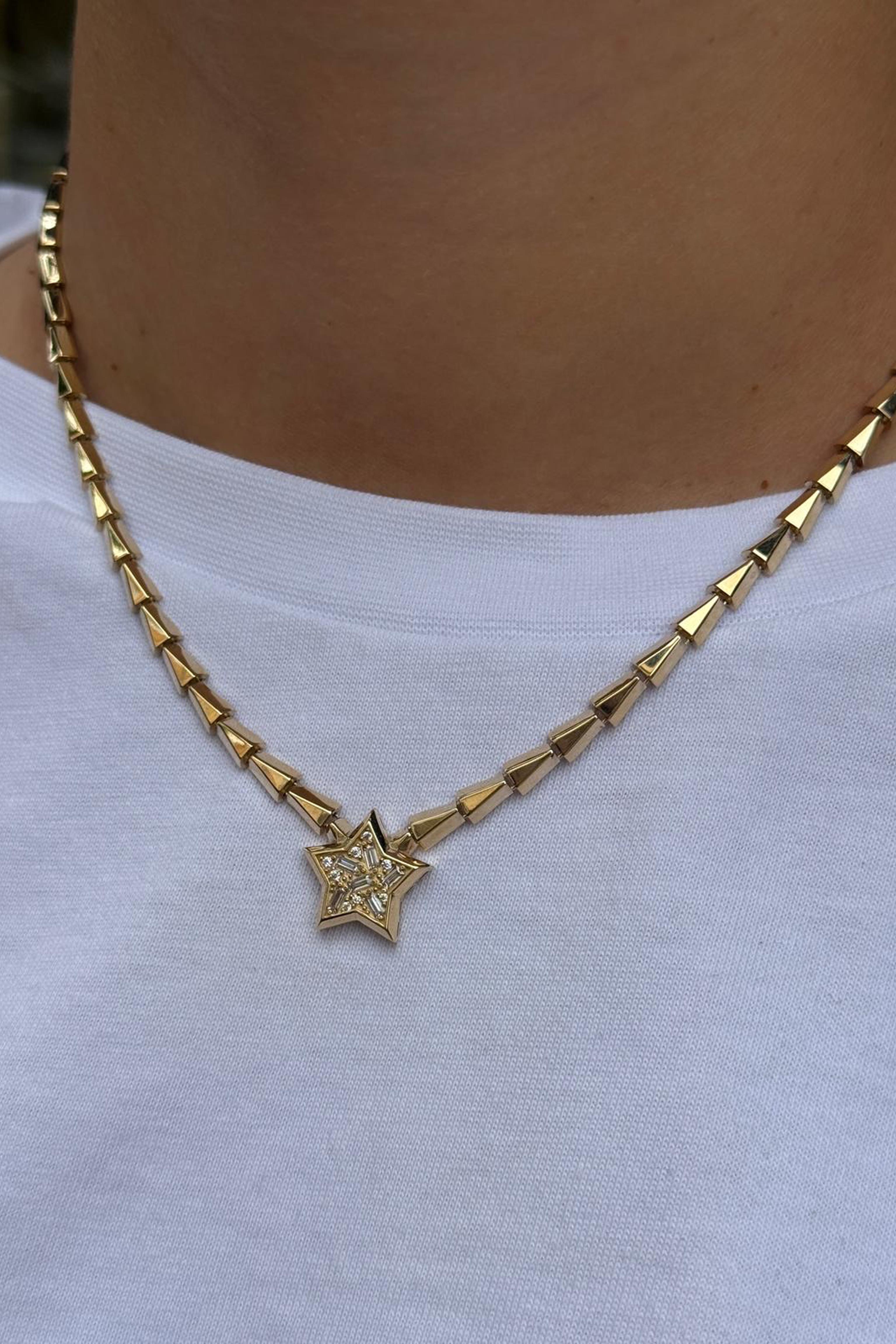 Yıldız Motif Kolye