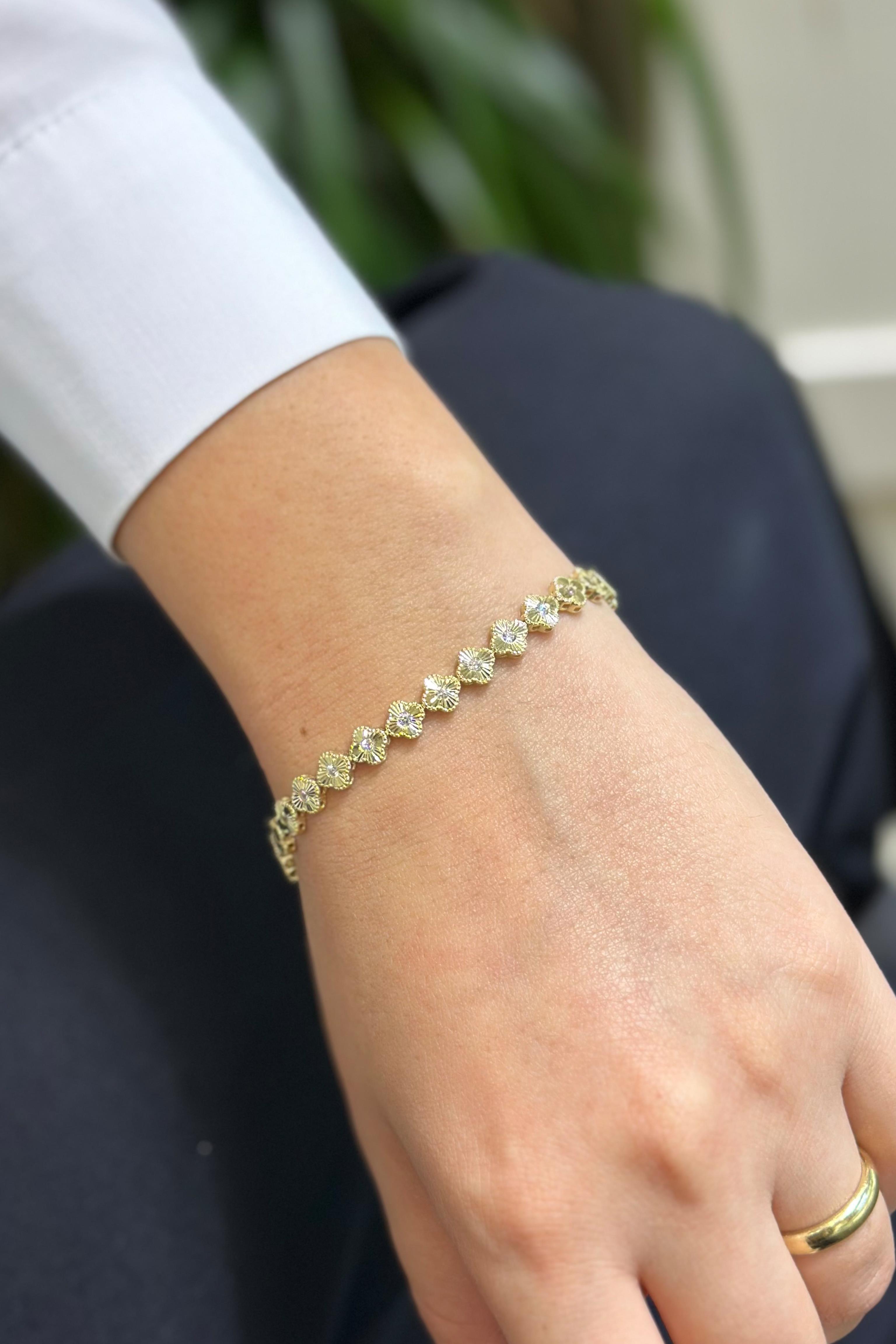 Yonca Motif Bileklik