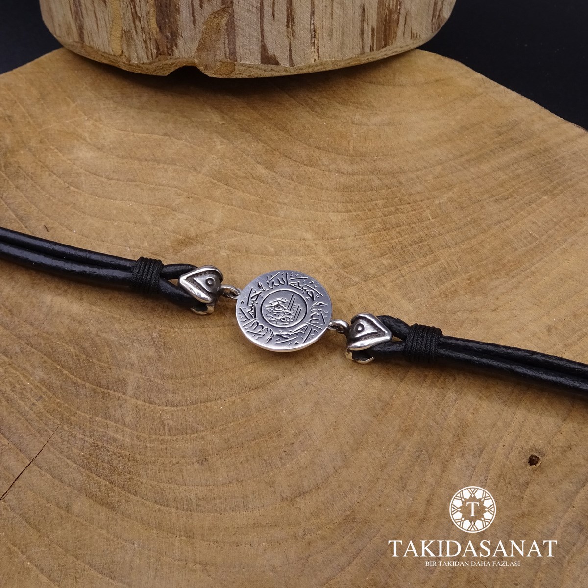 Allah Bana Yeter Hat Yazılı Bileklik