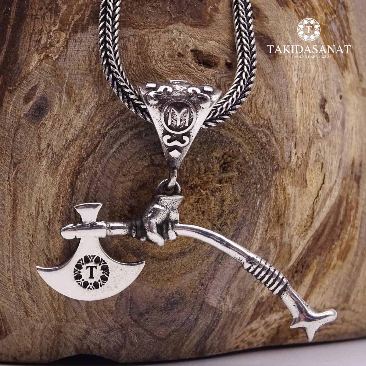 Turgut Alp Baltası Kolye + Zincir