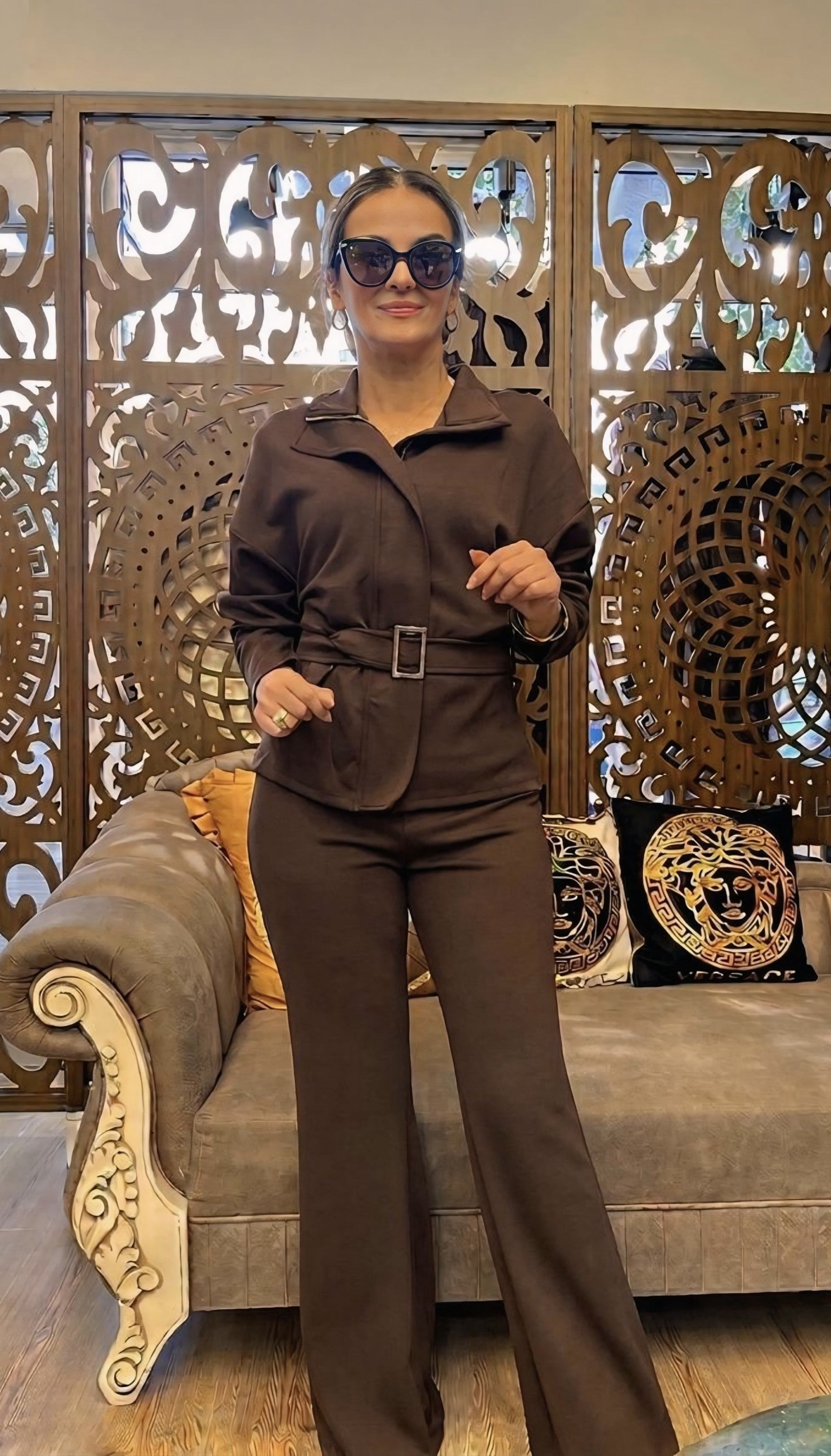 Premium Seri Bel Oturtmalı Kemer Detaylı Şahane Rahat Eşofman Takım