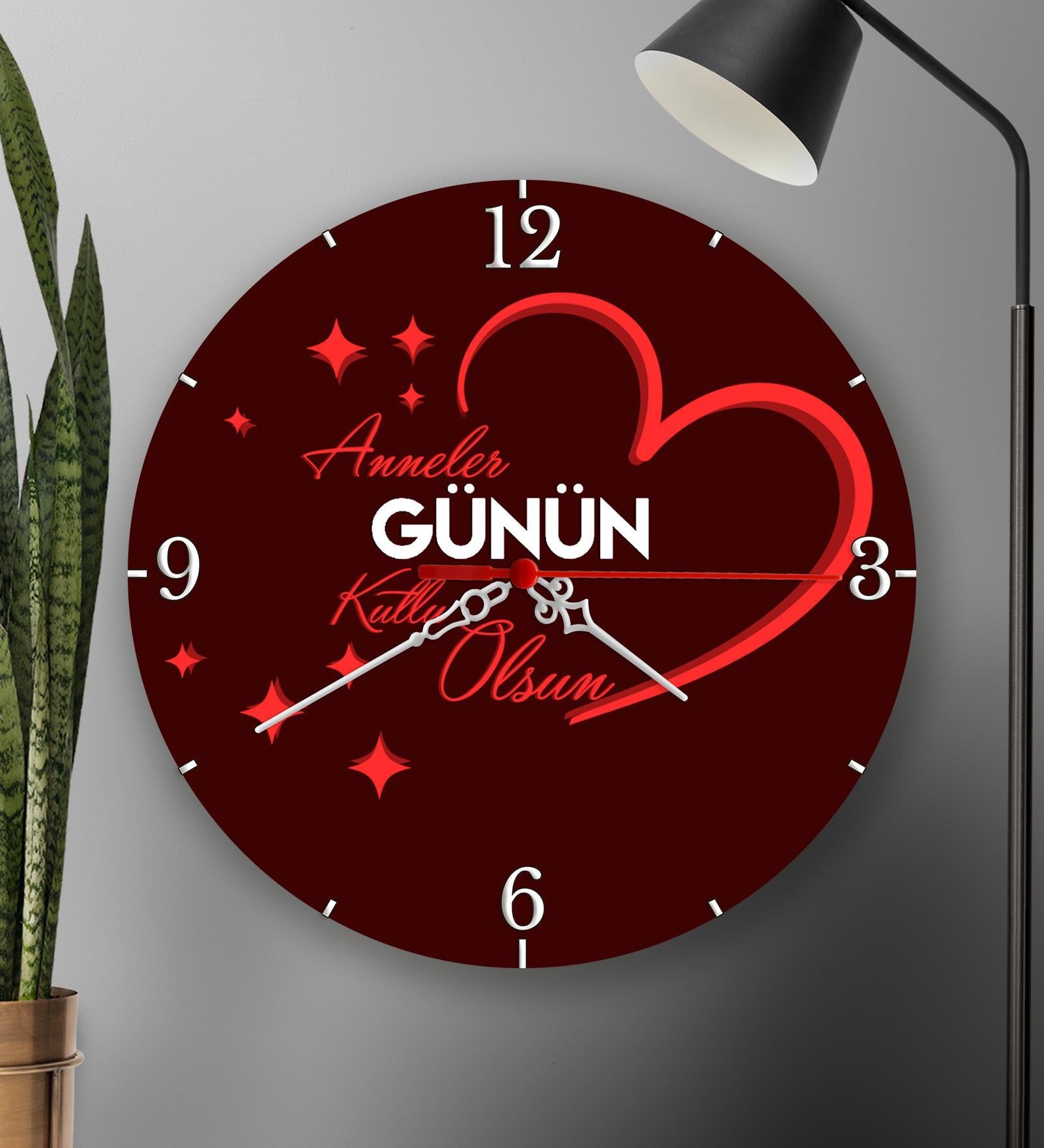 Anneler Gününe Özel Baskılı Yuvarlak Duvar Saati 20cm Anneye Hediye T4