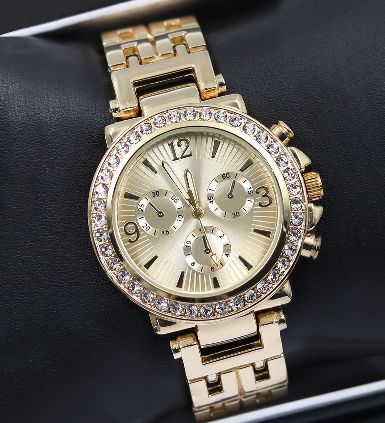 Gold Renk Taşlı Kadın Kol Saati & Gold Renk Nazar Boncuklu Kolye & Bileklik Hediye Seti 