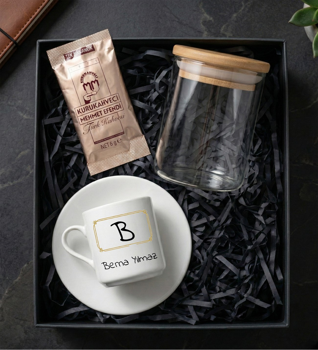 hediye-setlerikisiye-ozel-isim-baskili-ec6-94.jpg