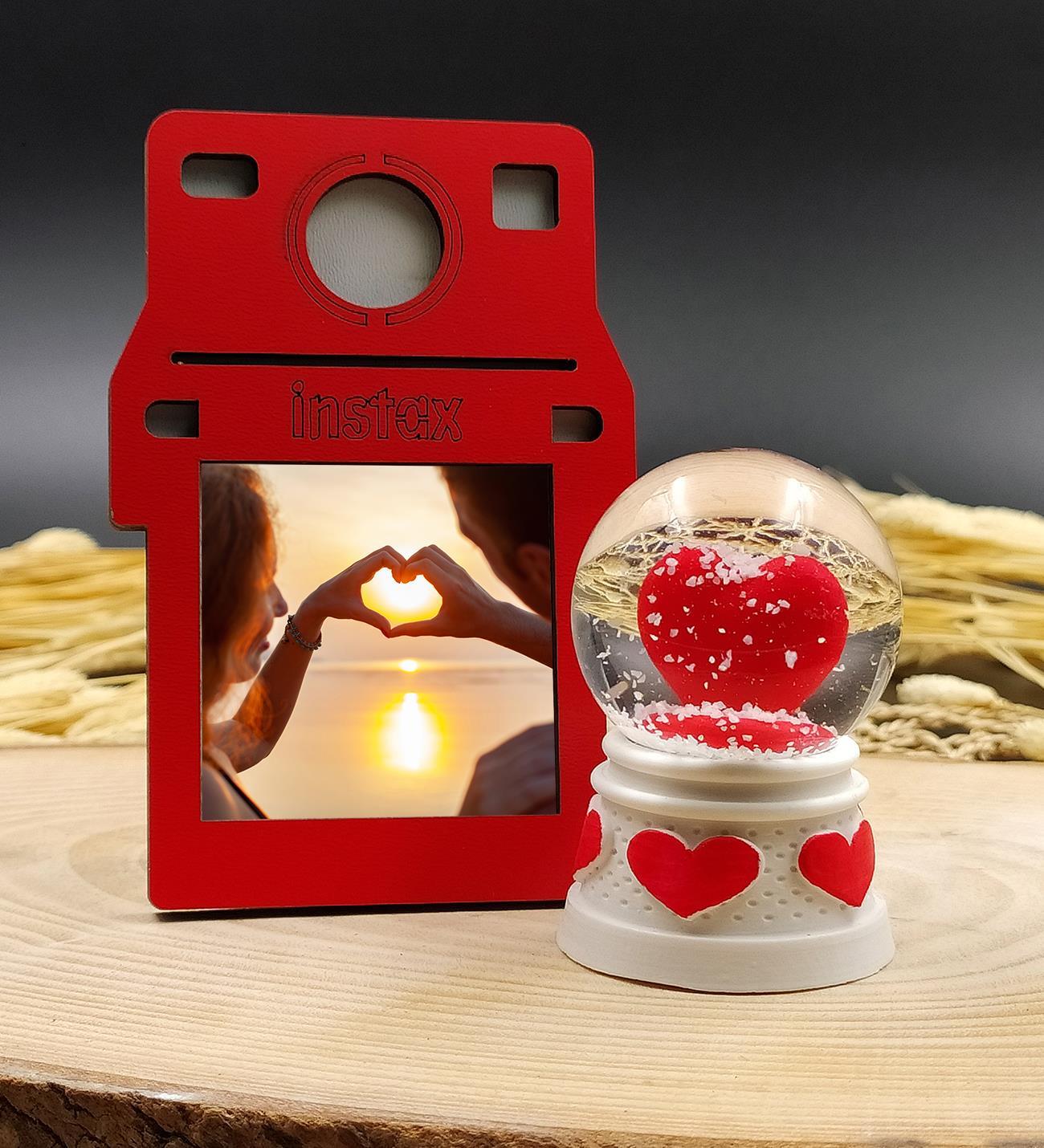 Kalp Kar Küresi & Kişiye Özel Çerçeve Hediye Seti