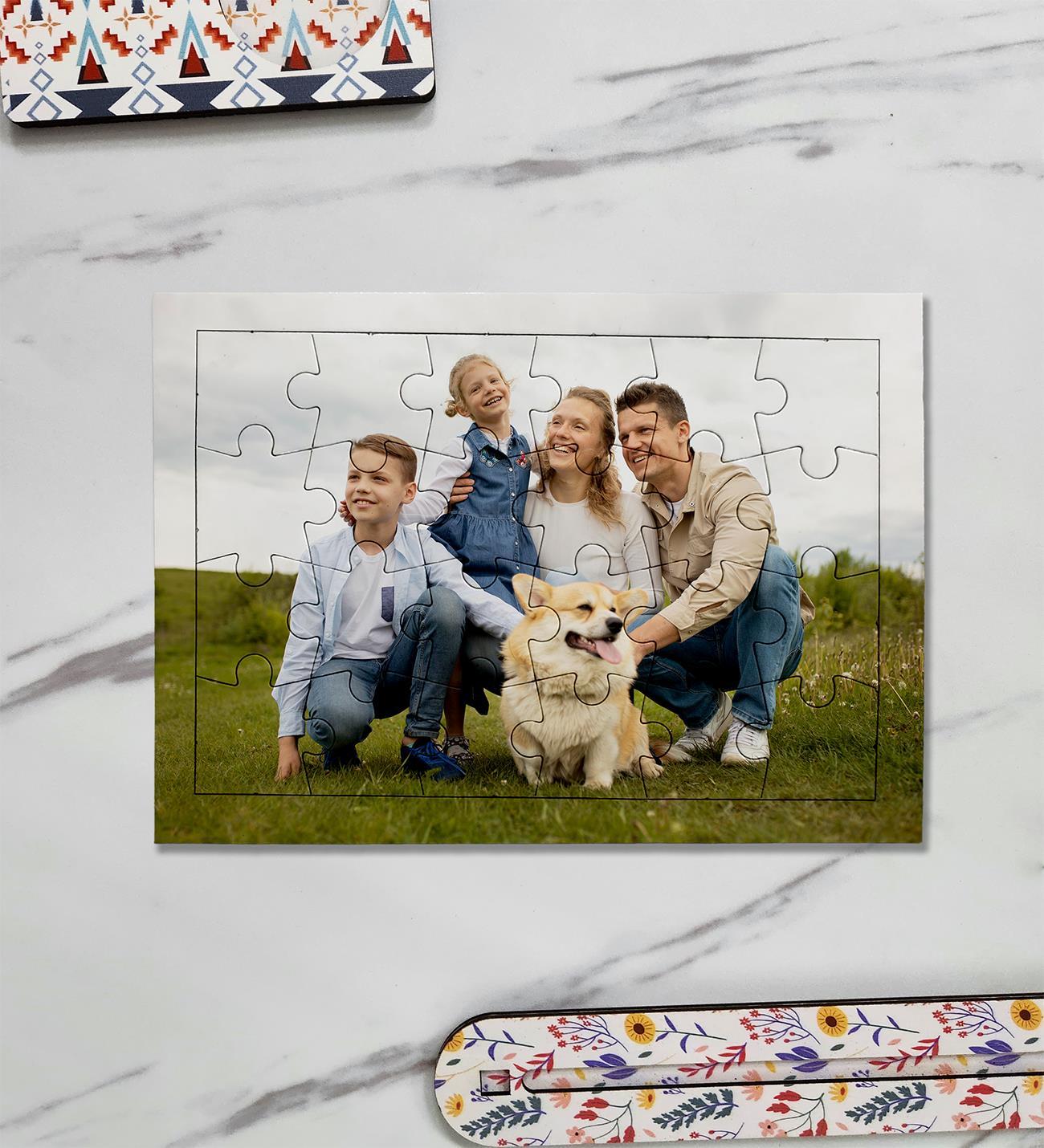 Kişiye Özel Fotoğraf Baskılı Ayaklı Puzzle Yapboz - 24 Parça (21x15cm)