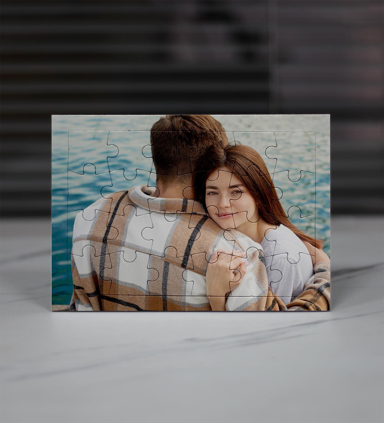 Kişiye Özel Fotoğraf Baskılı Ayaklı Puzzle Yapboz - 24 Parça (21x15cm)