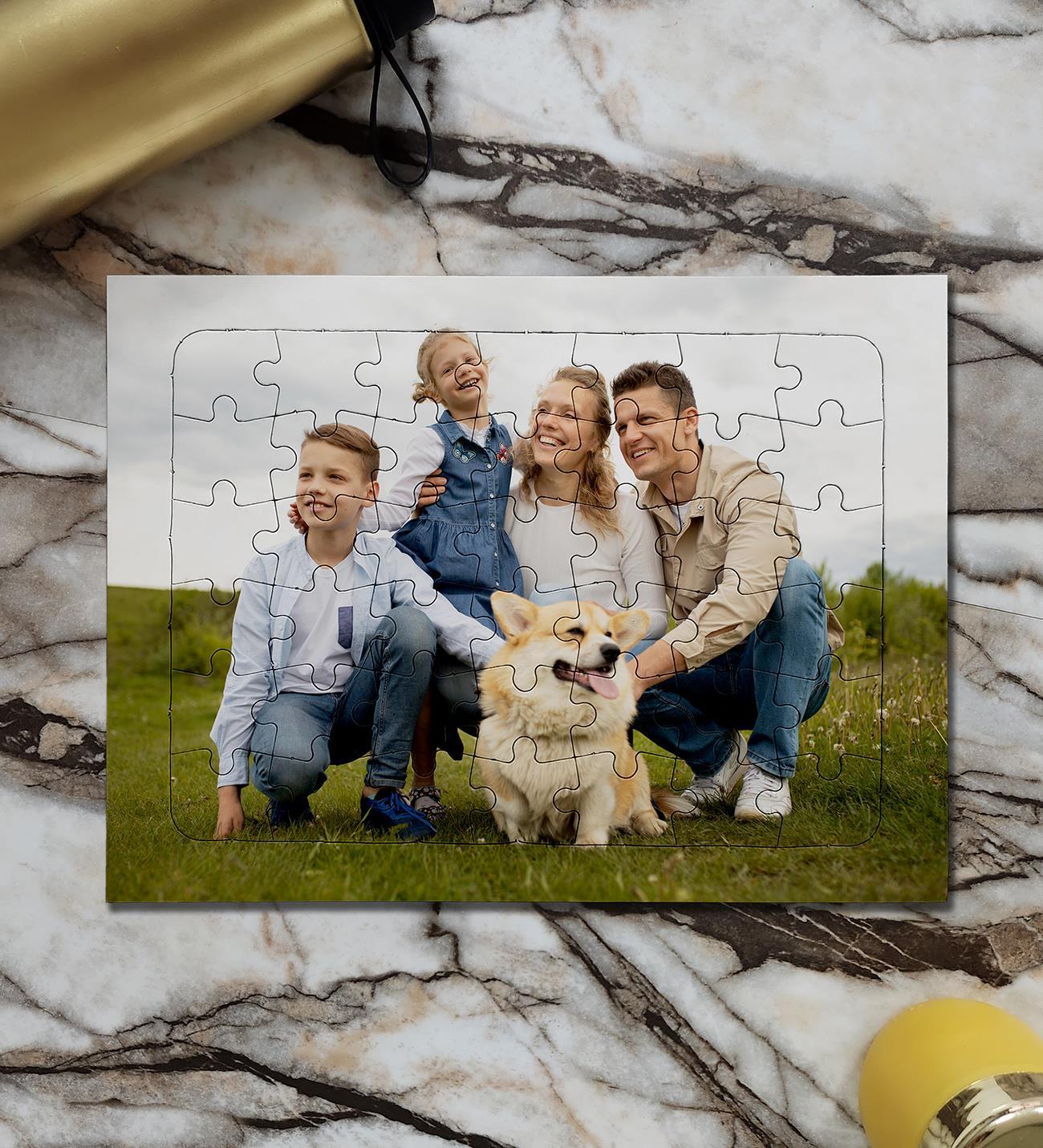 Kişiye Özel Fotoğraf Baskılı Ayaklı Puzzle Yapboz - 42 Parça (27x20cm)