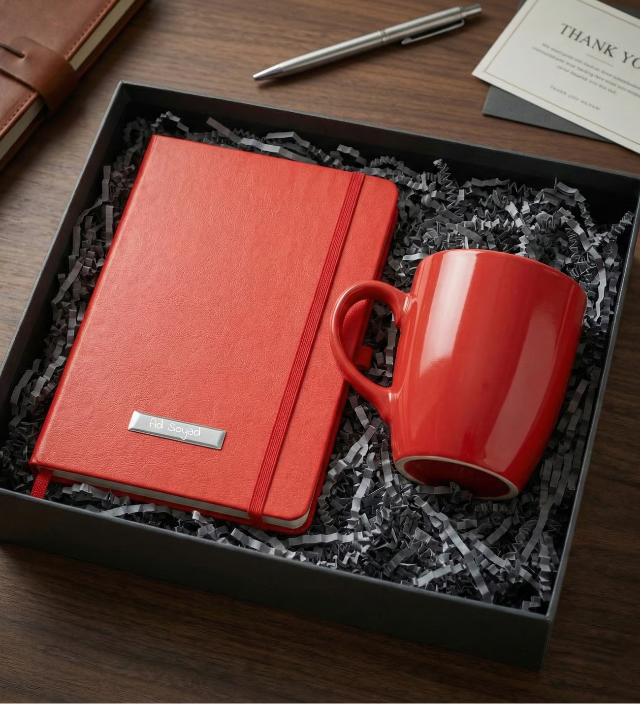 Kişiye Özel Kırmızı Defter & Kırmızı Kupa Hediye Seti