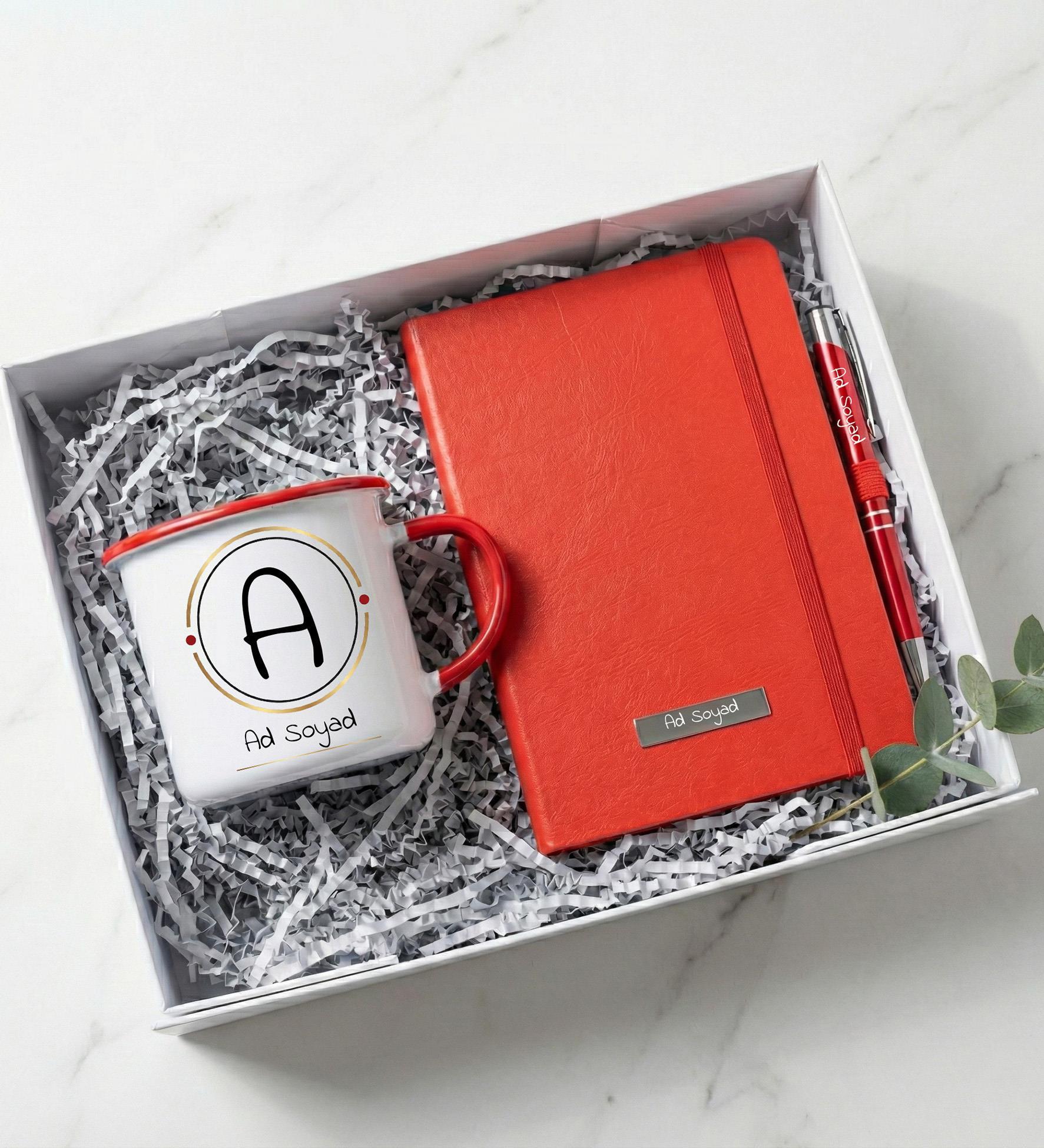 Kişiye Özel Kırmızı Enamel Kupa & Kırmızı Defter & Kırmızı Kalem Ofis Hediye Seti