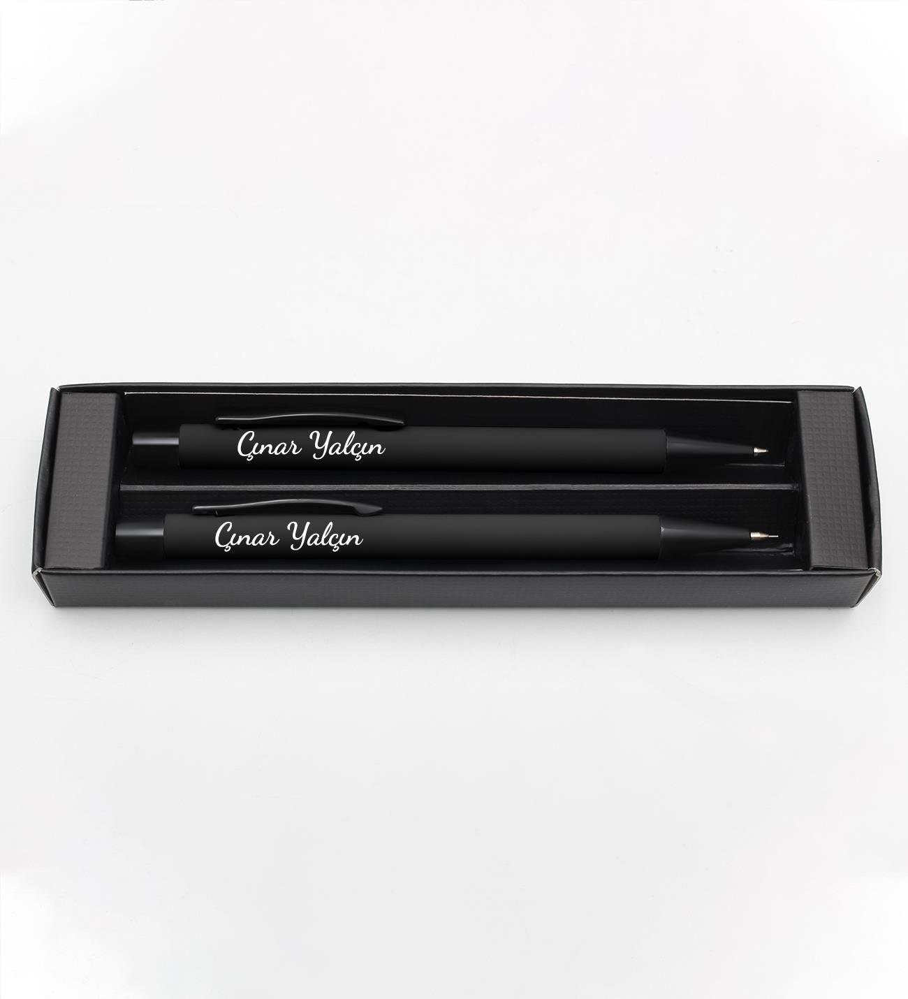 Kişiye Özel Kutulu 2'li Siyah Kalem Seti ( Versatil Uçlu Kalem & Tükenmez Kalem )
