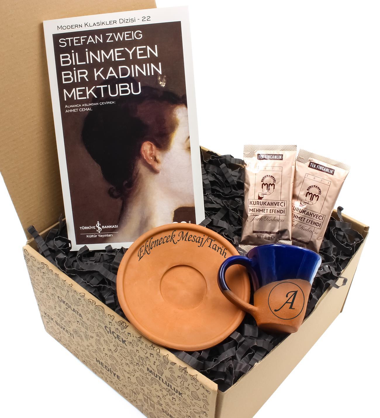 Kişiye Özel Renkli Sırlı Toprak Türk Kahvesi Fincanı & Bilinmeyen Bir Kadının Mektubu Kitabı & Tek Kullanımlık Kahve Hediye Seti