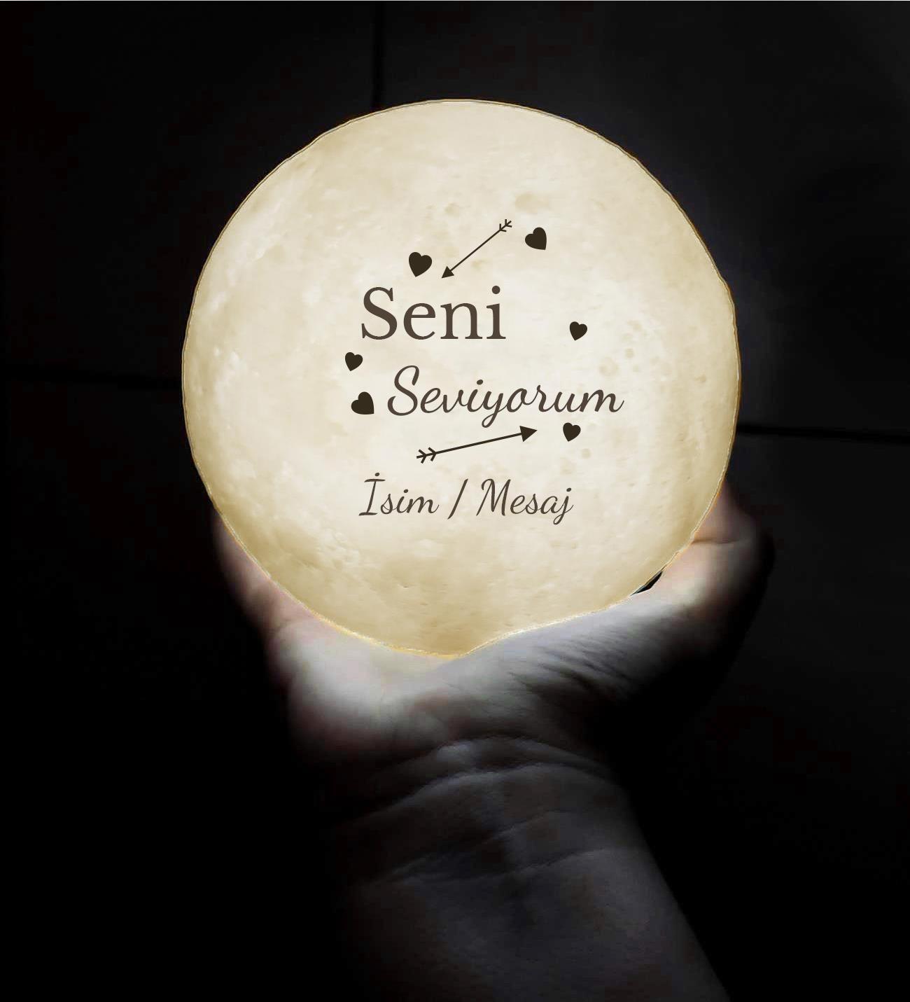 Kişiye Özel Seni Seviyorum Baskılı 3D Ay Gece Lambası Dekoratif Stand Hediyeli