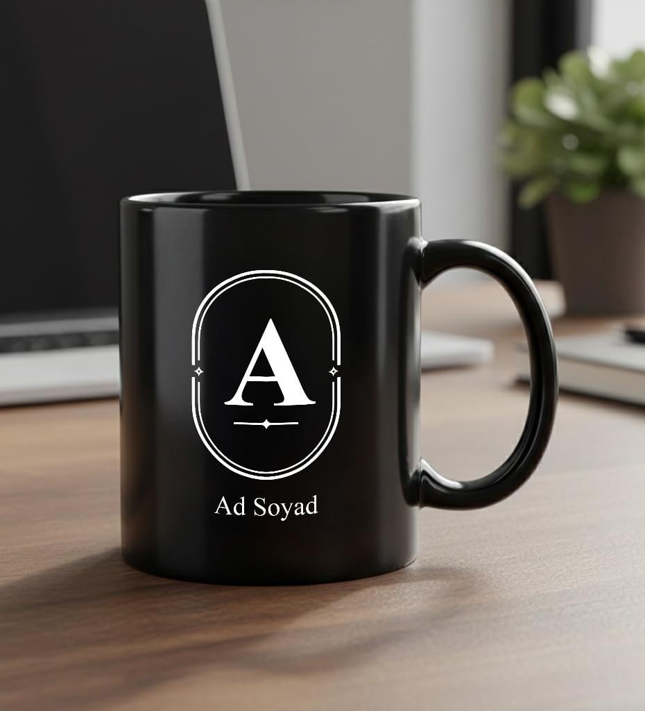 Kişiye Özel Tasarım İsim ve Başharf Baskılı Siyah Renk Porselen Kupa Bardak  Hediyelik Kupa