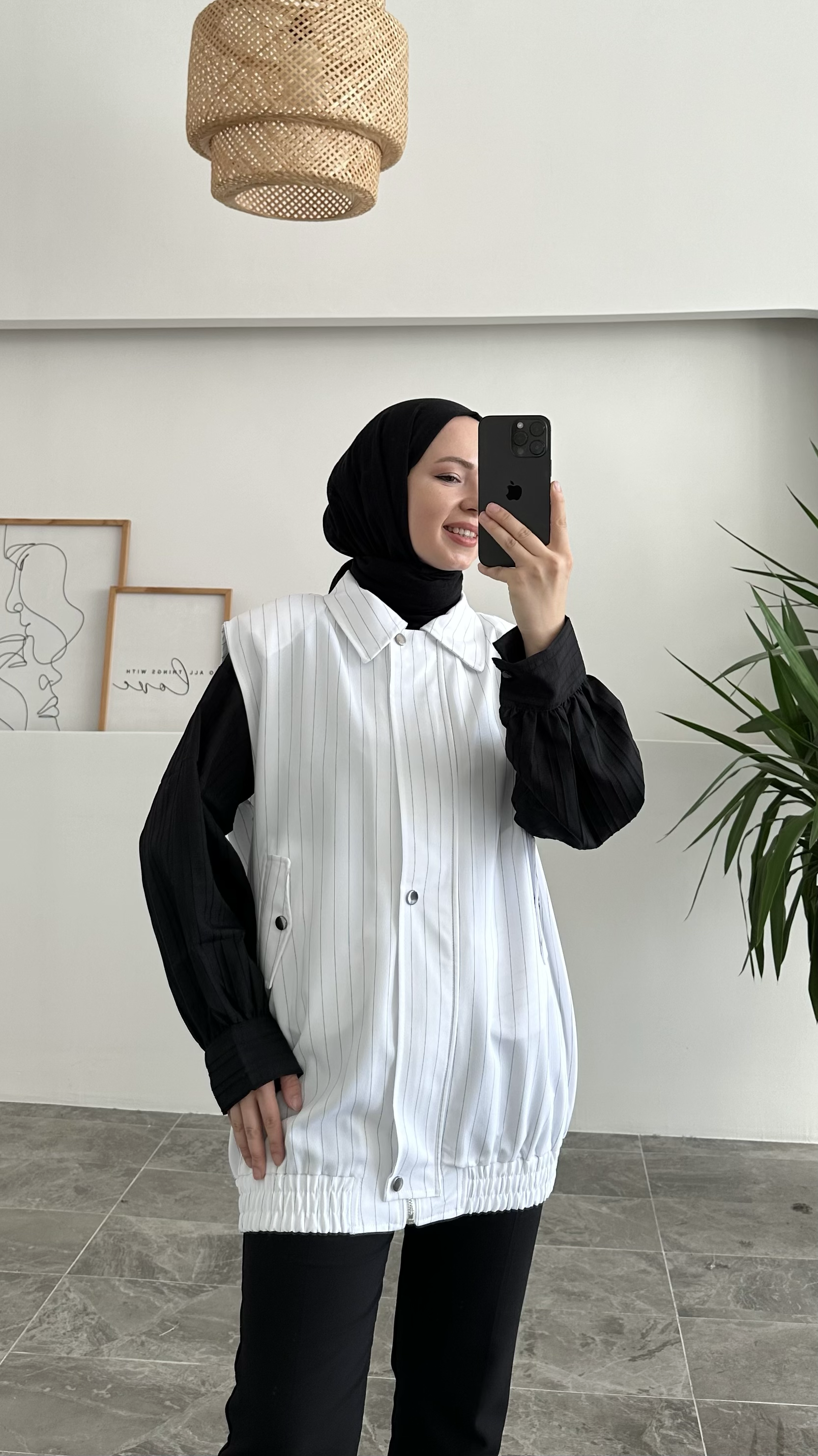 Abbaya Basic Çizgili Beyaz Yelek