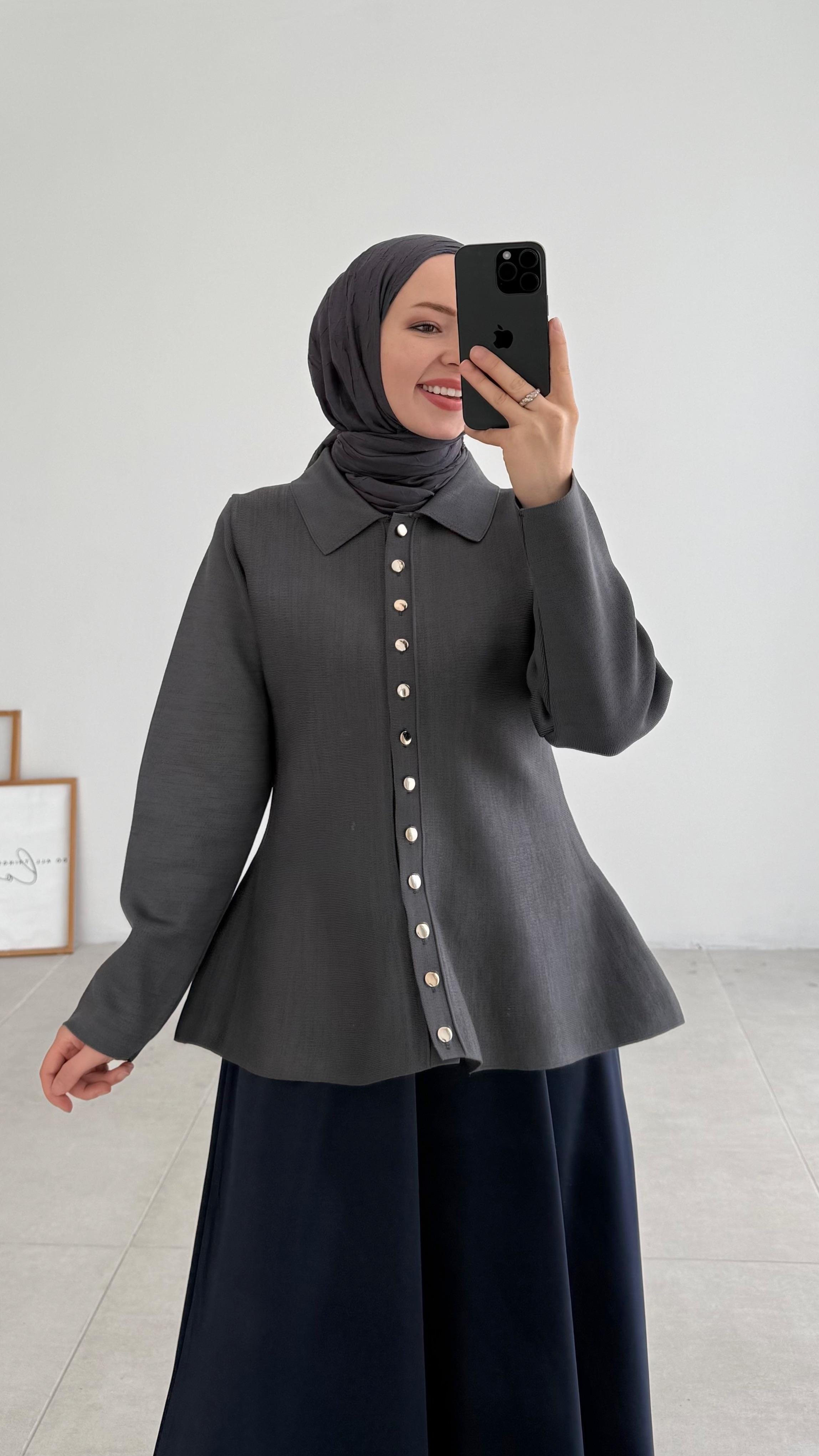 Açelna Yakalı Merserize Gri Hırka 