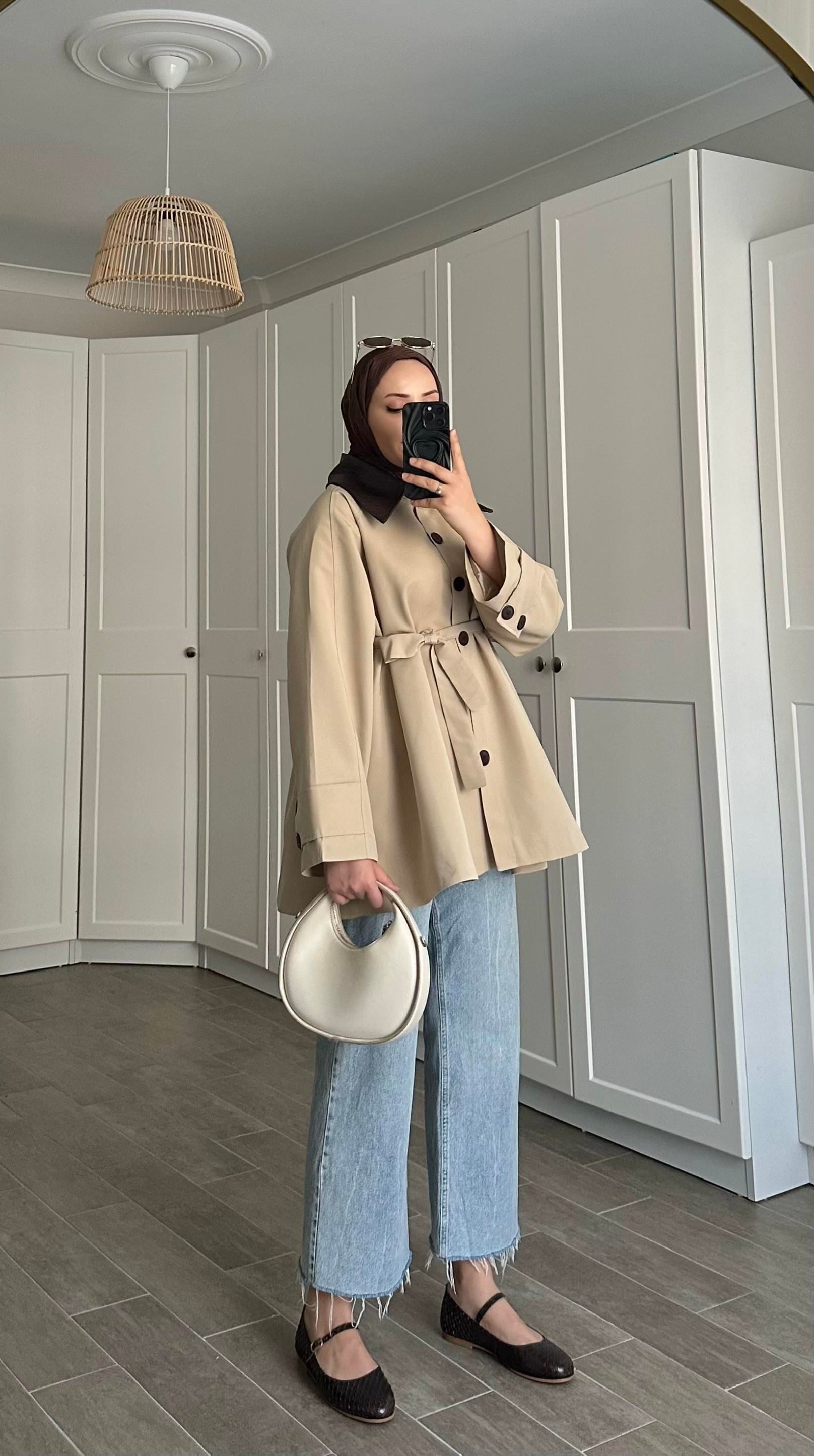 Amazon Düğmeli Bej Trençkot